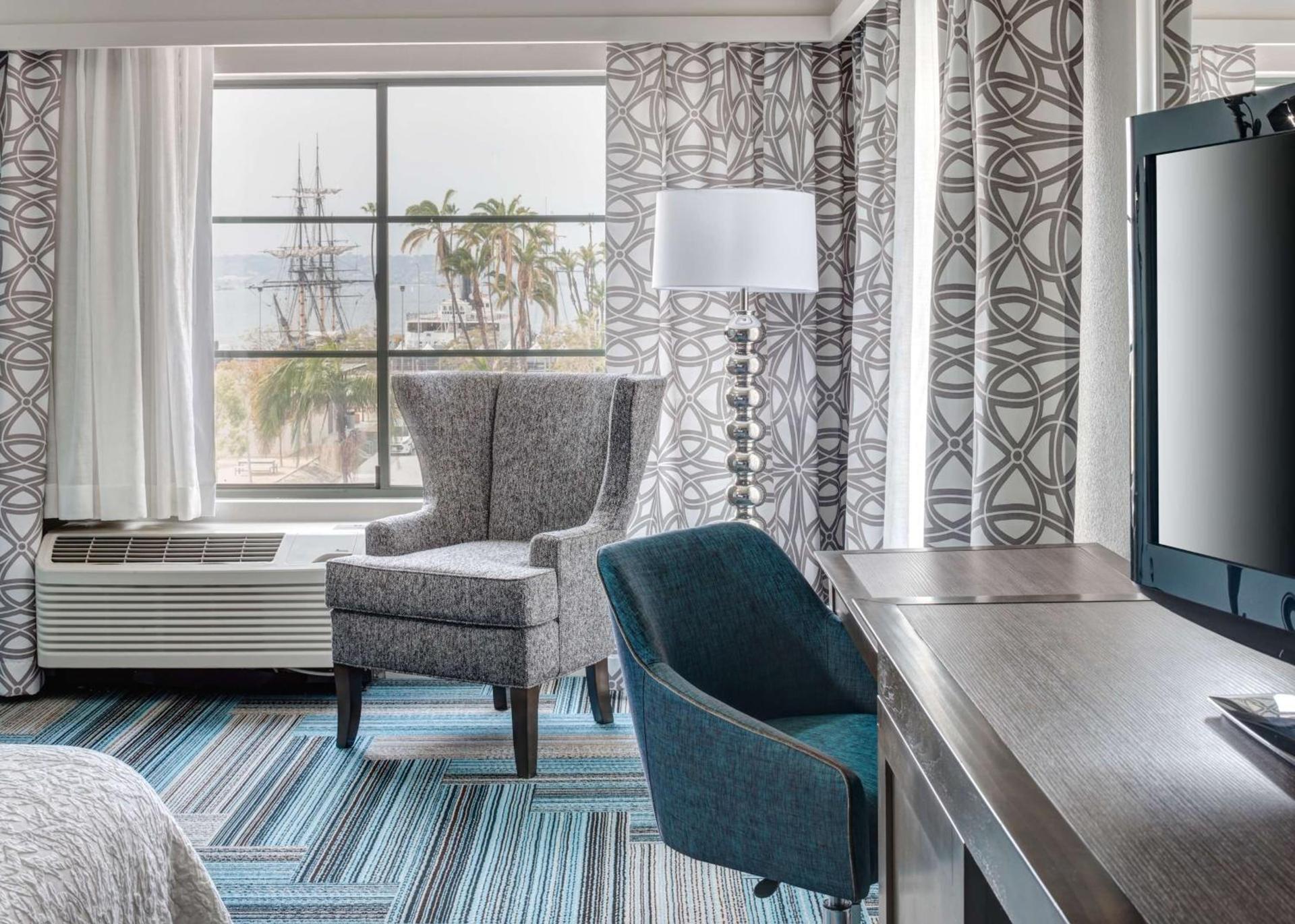 Hampton Inn San Diego Downtown photo 13
