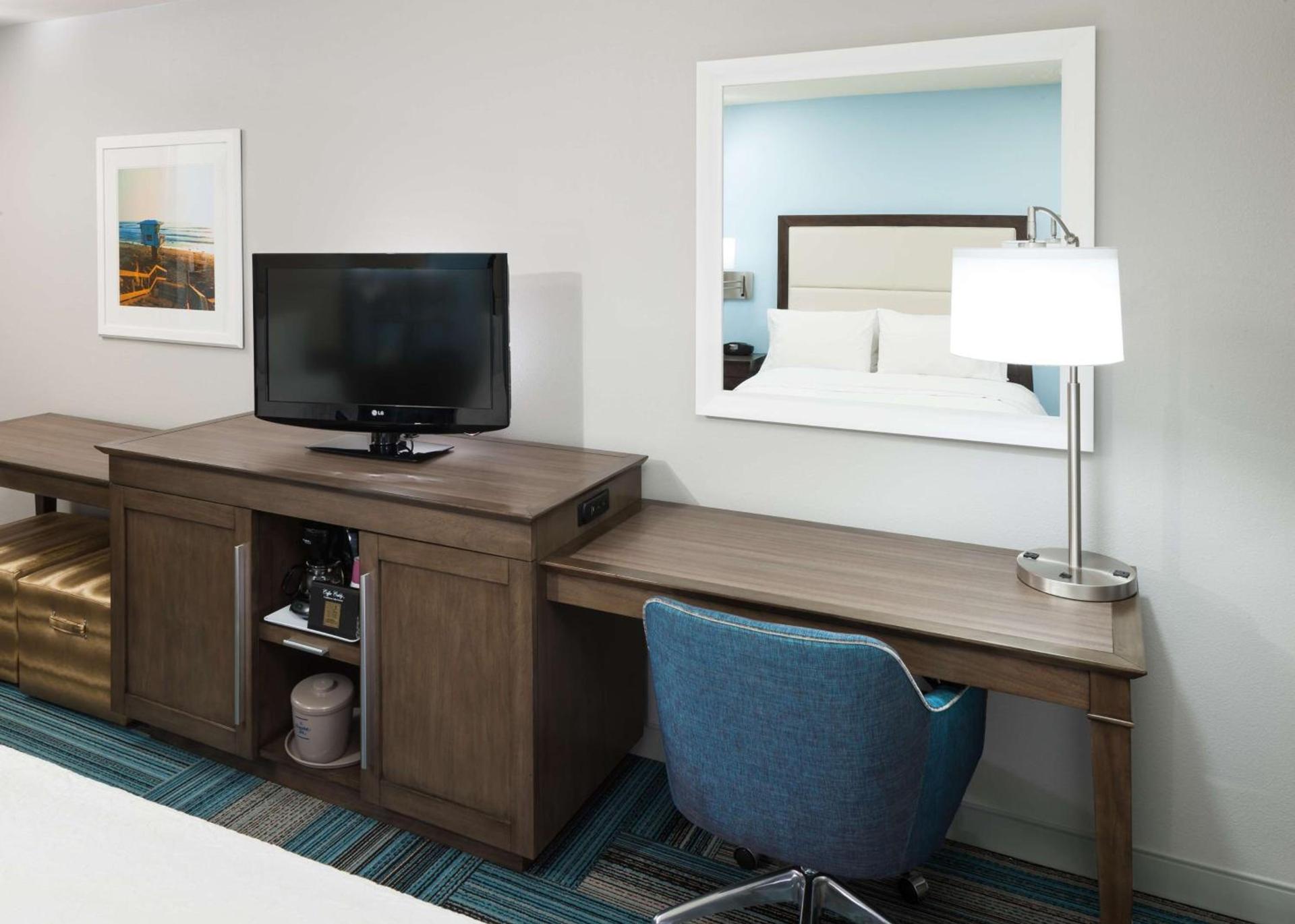 Hampton Inn San Diego Downtown photo 17