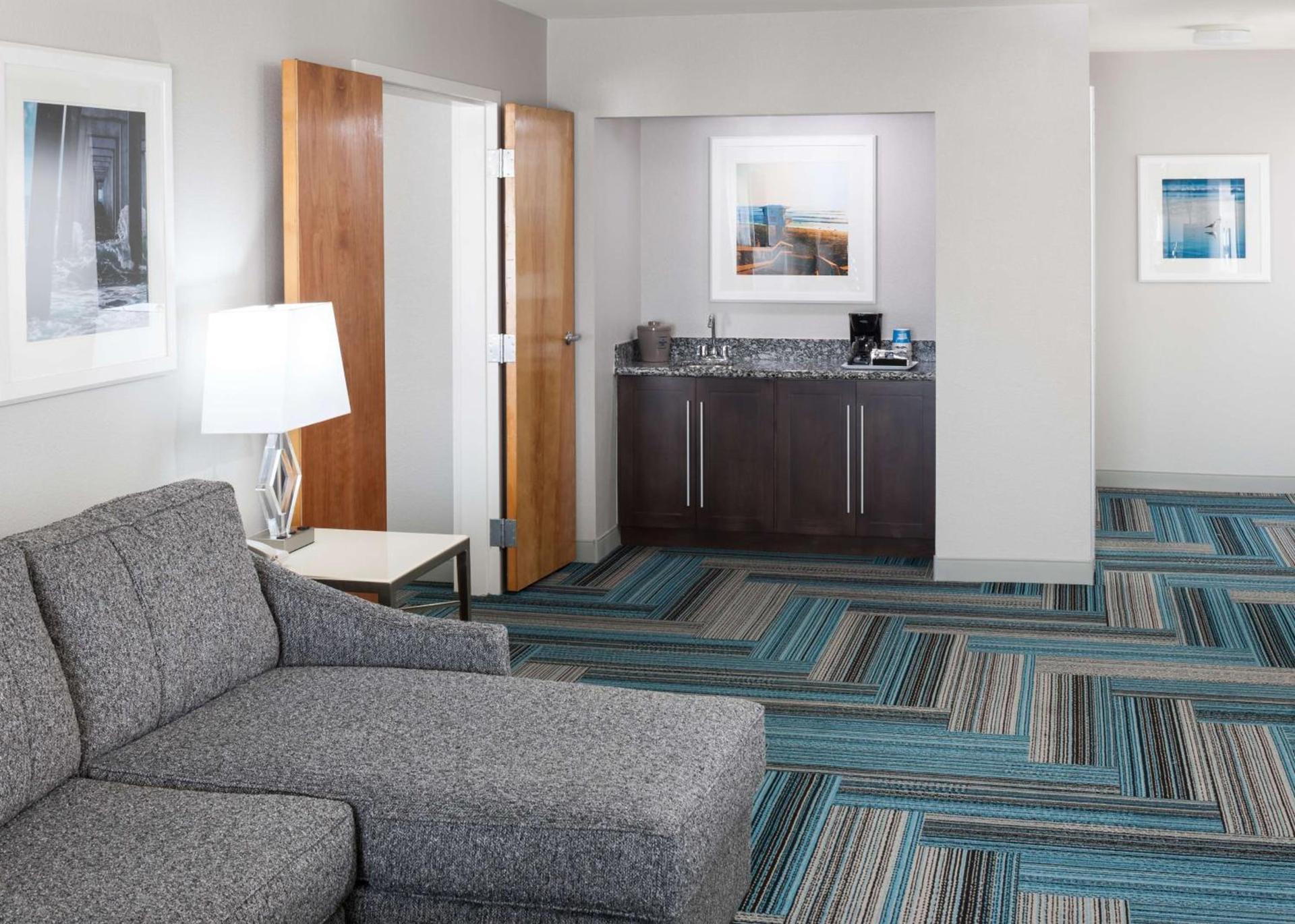 Hampton Inn San Diego Downtown photo 18