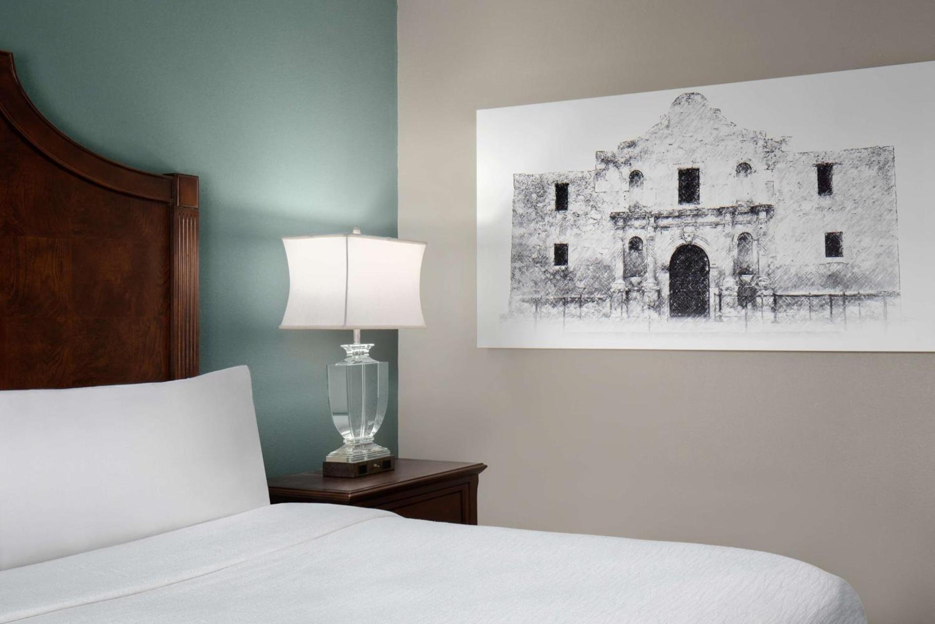 Embassy Suites San Antonio Riverwalk-Downtown photo 54
