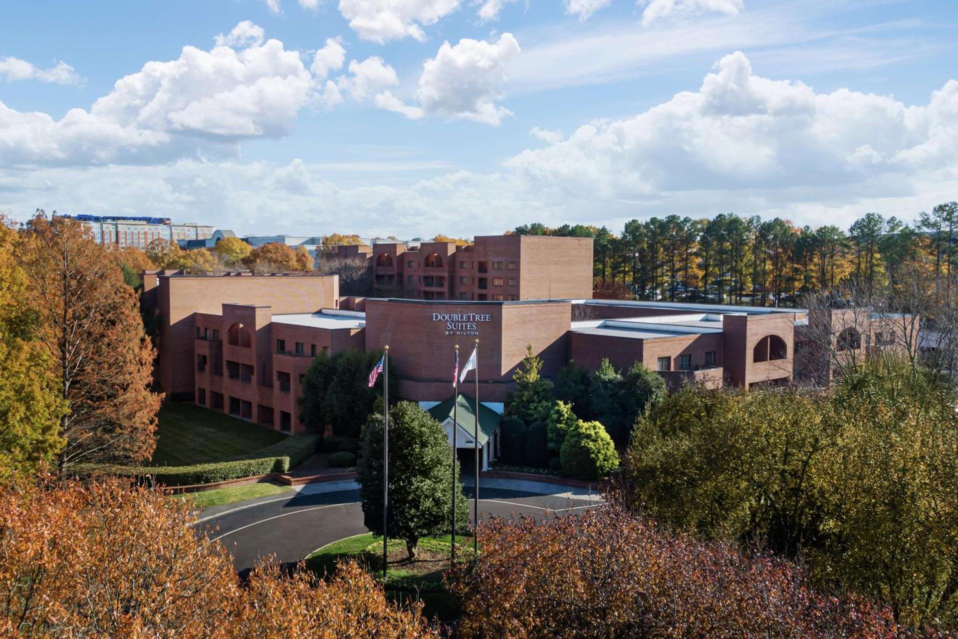 DoubleTree Suites by Hilton Charlotte/SouthPark photo 1