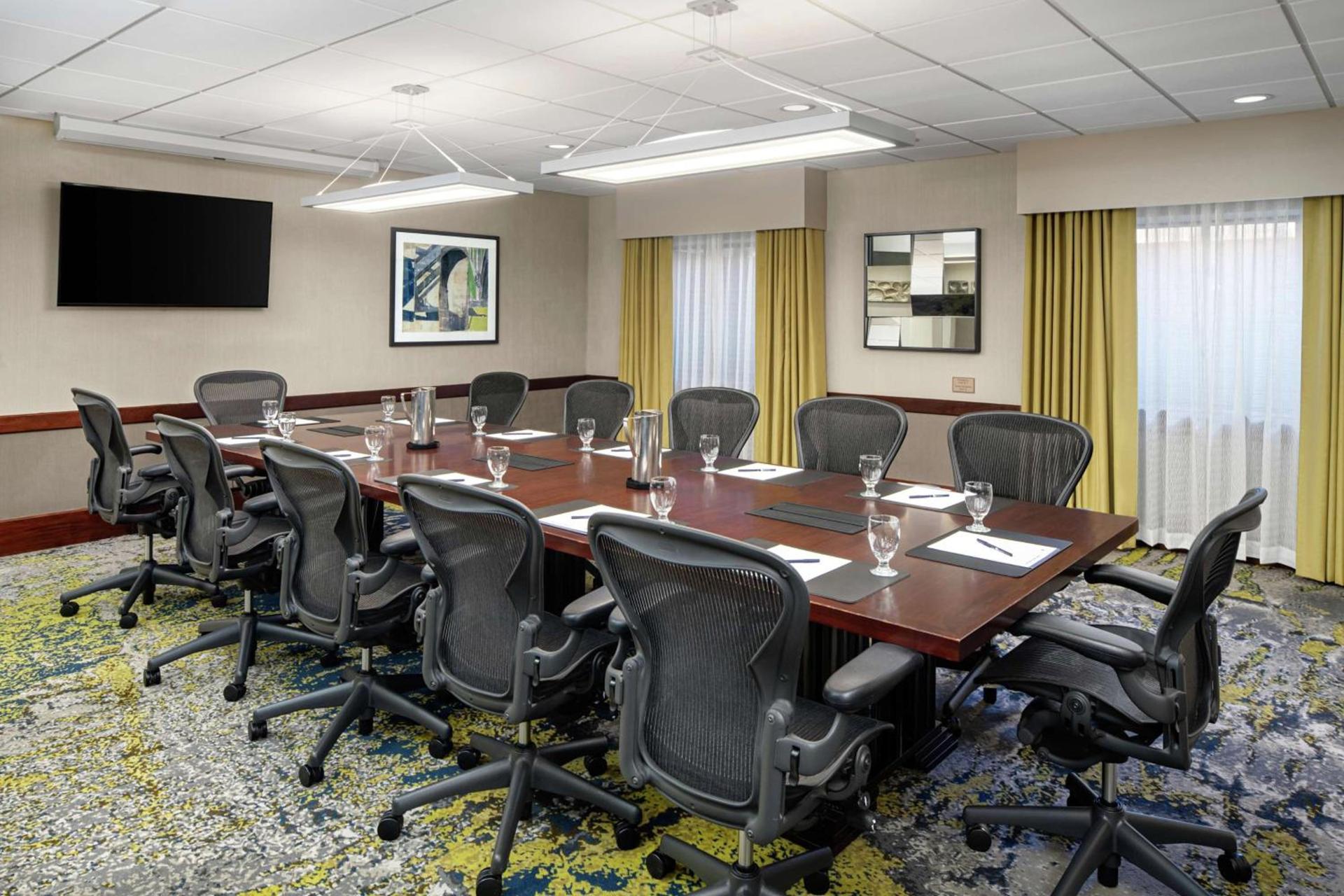 DoubleTree Suites by Hilton Charlotte/SouthPark photo 29