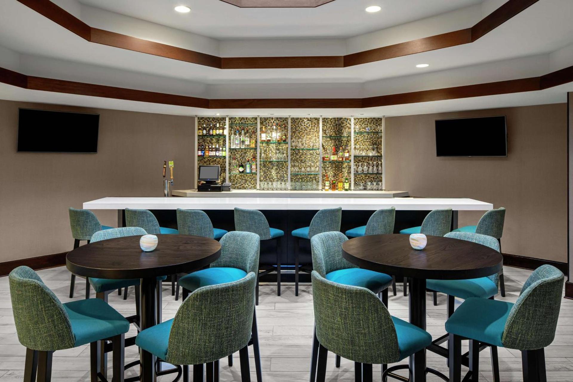 DoubleTree Suites by Hilton Charlotte/SouthPark photo 30