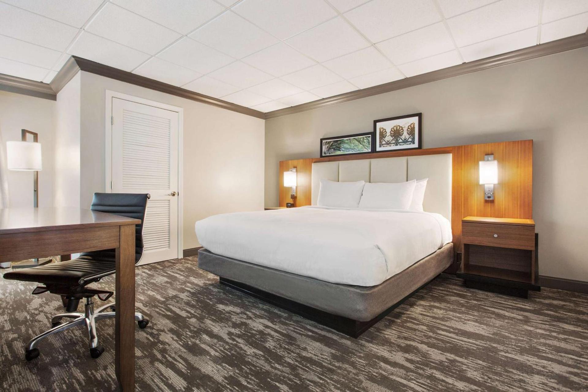 DoubleTree by Hilton New Orleans photo 30