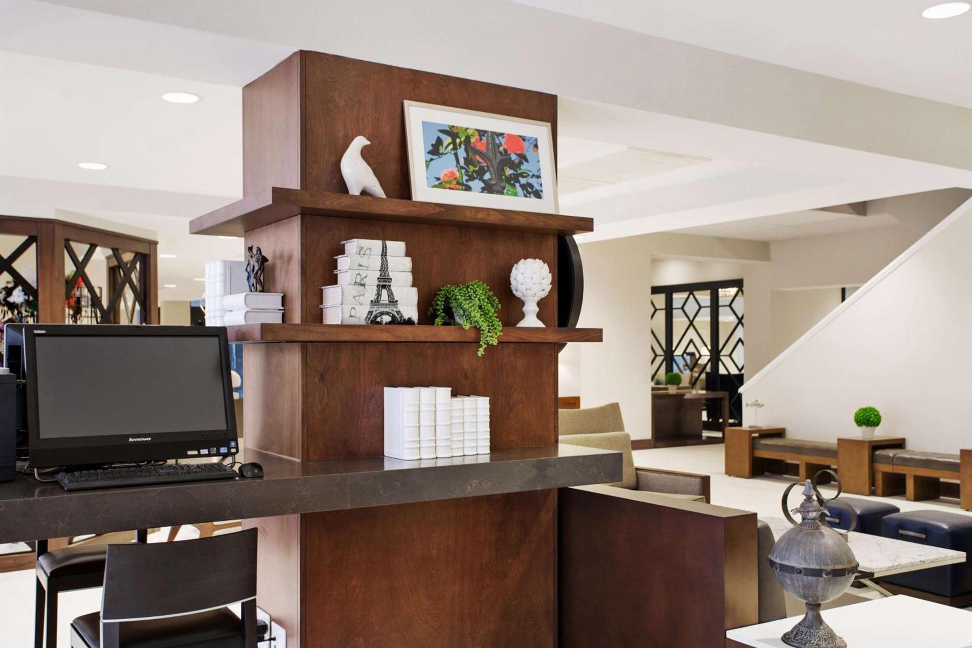 DoubleTree by Hilton New Orleans photo 43
