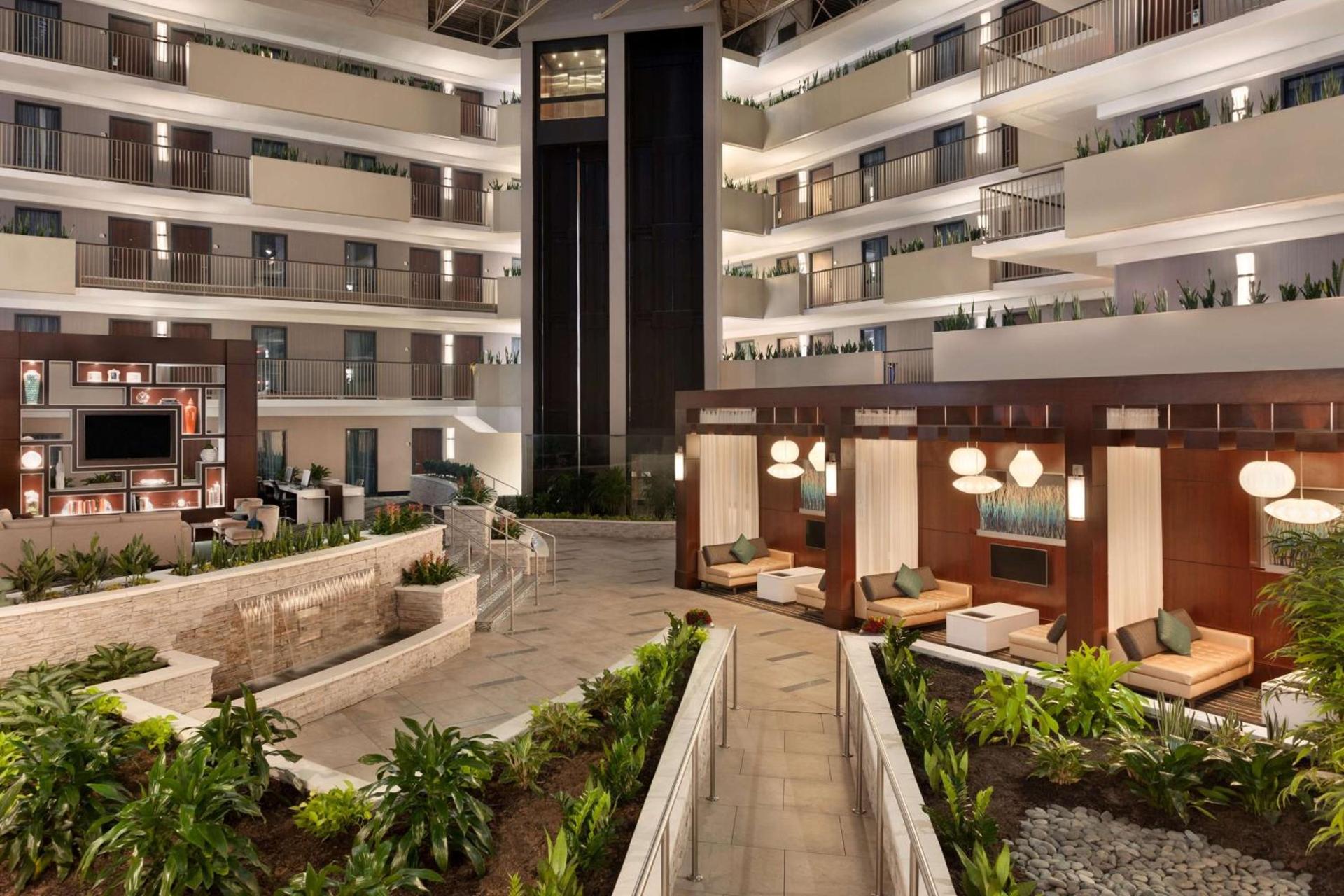 Embassy Suites by Hilton Atlanta Airport photo 5
