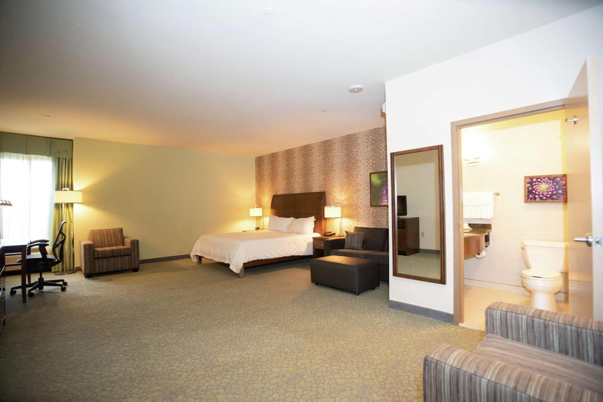 Hilton Garden Inn Covington/Mandeville photo 22