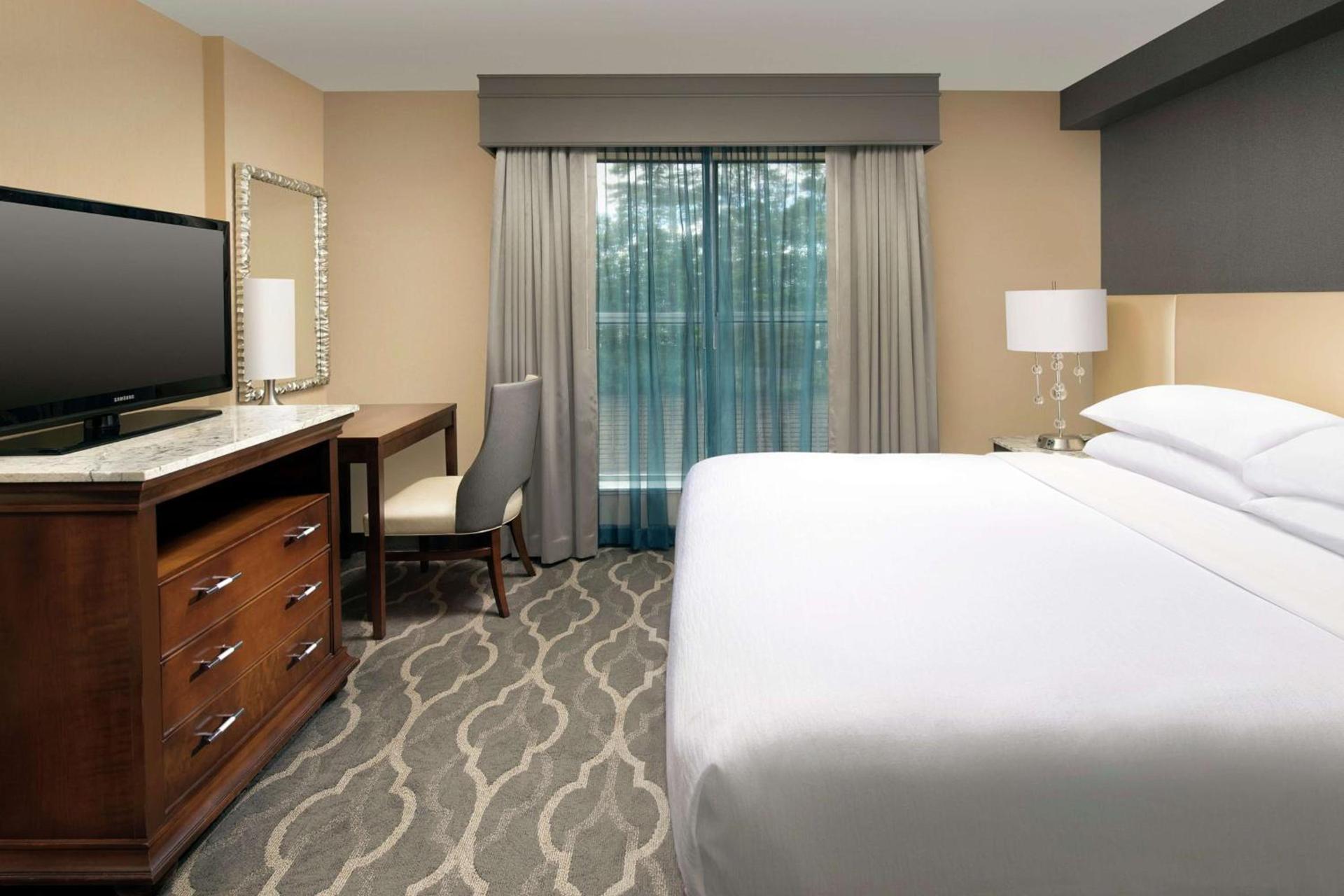 Embassy Suites by Hilton Atlanta Airport photo 18