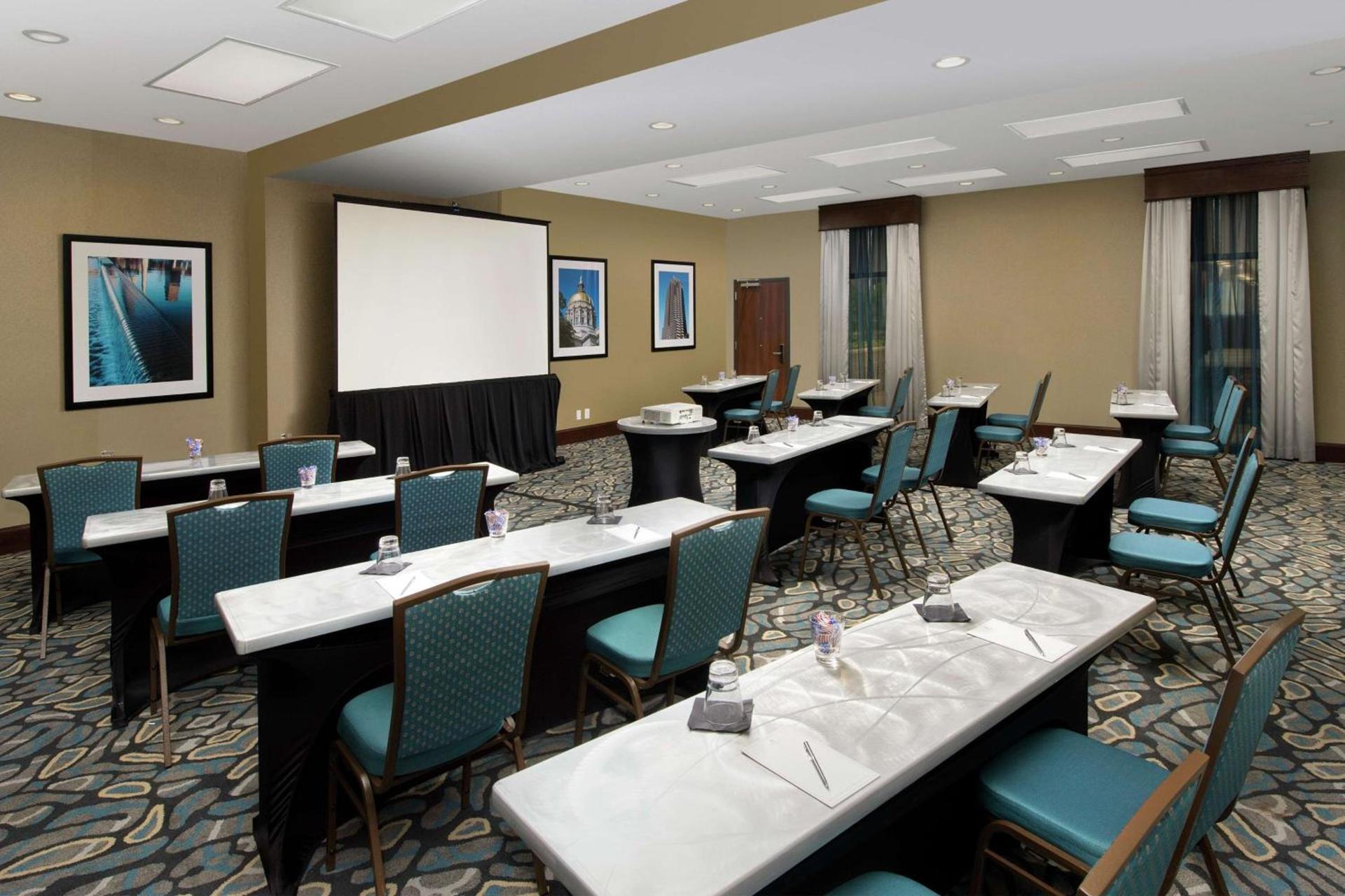 Embassy Suites by Hilton Atlanta Airport photo 28
