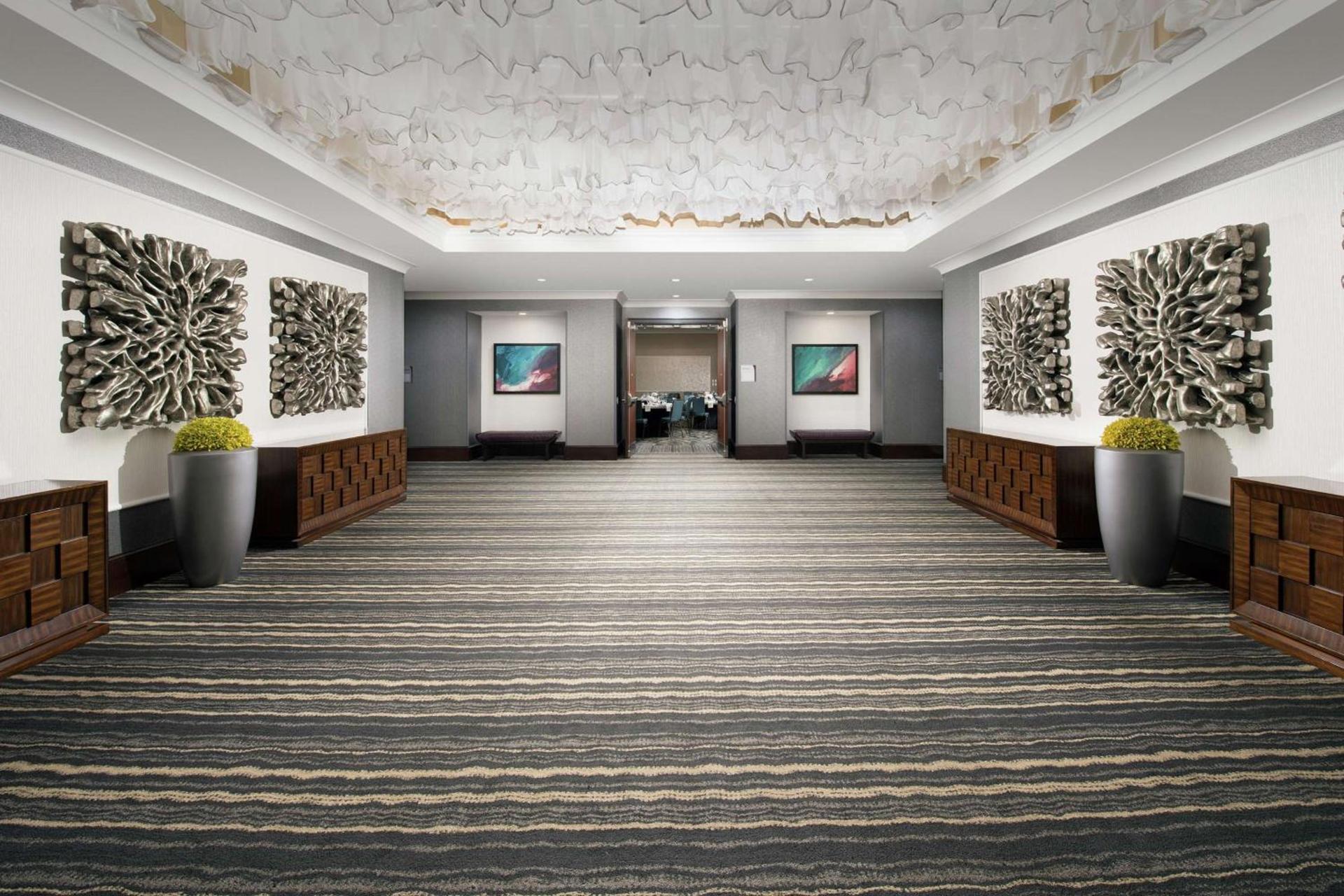 Embassy Suites by Hilton Atlanta Airport photo 29