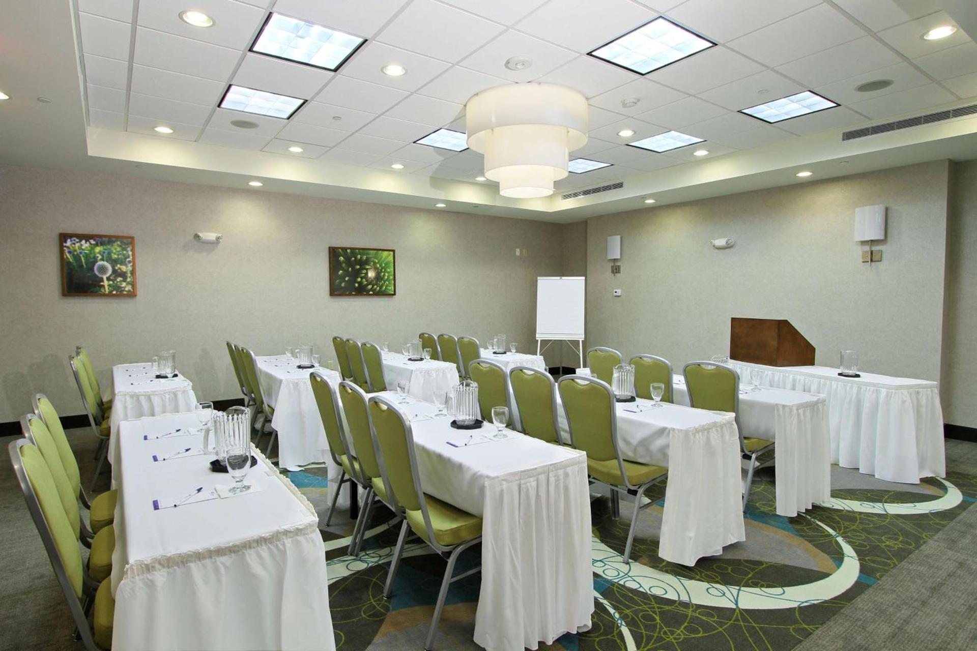 Hilton Garden Inn Covington/Mandeville photo 33