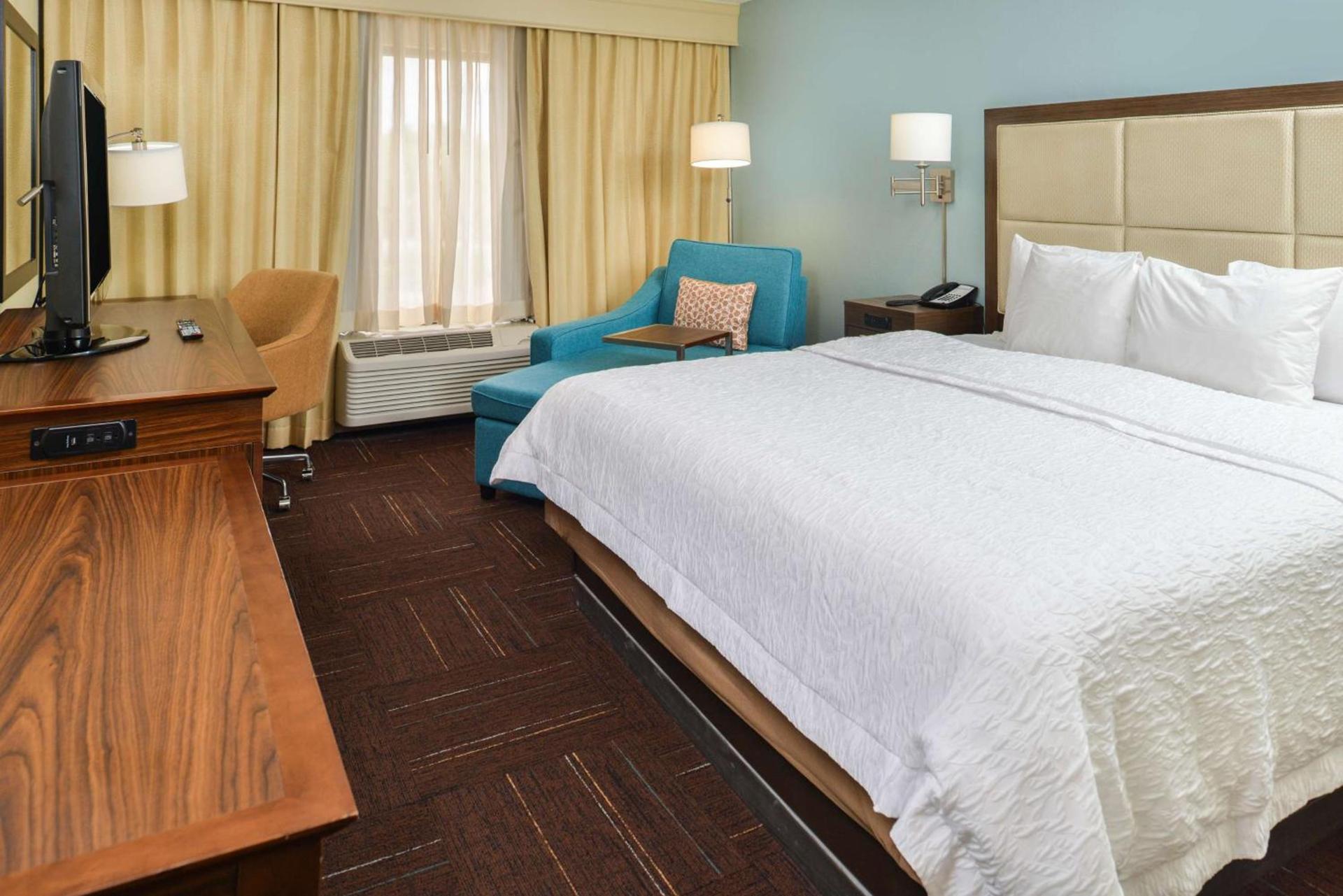 Hampton Inn Vero Beach Outlets photo 27