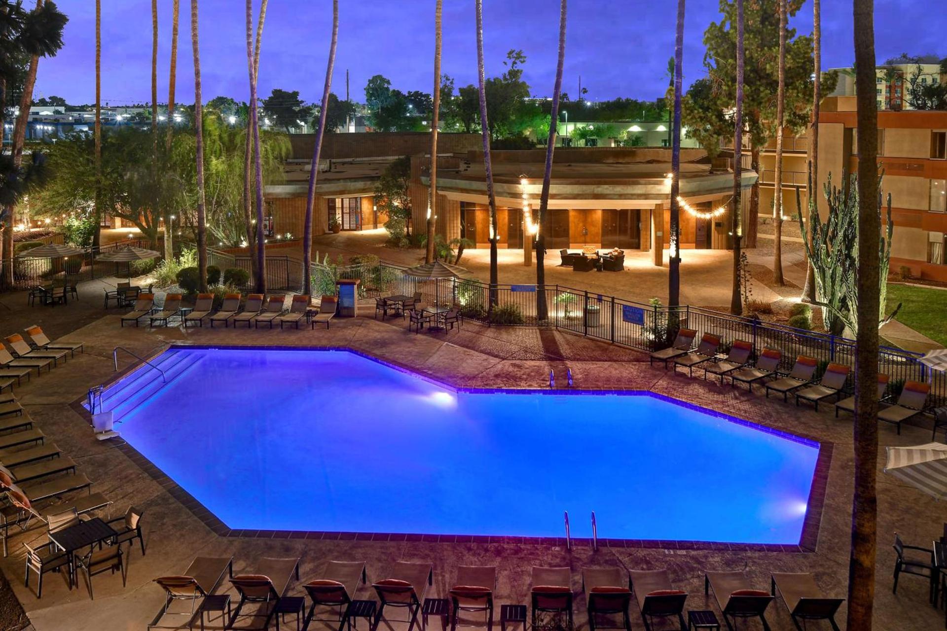DoubleTree by Hilton Phoenix- Tempe photo 10