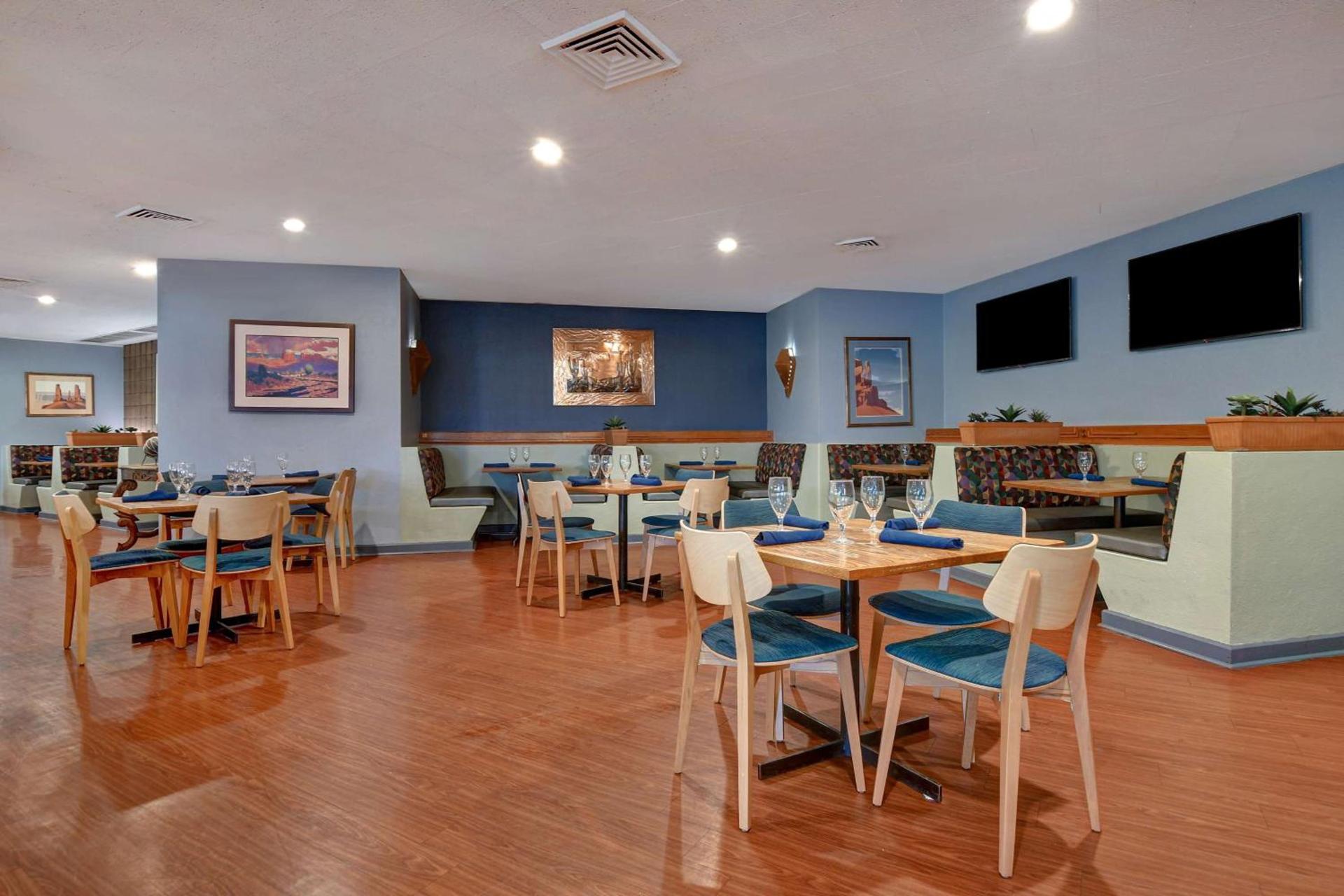 DoubleTree by Hilton Phoenix- Tempe photo 15