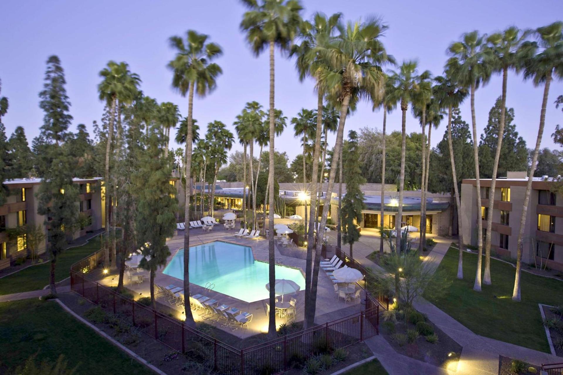 DoubleTree by Hilton Phoenix- Tempe photo 14