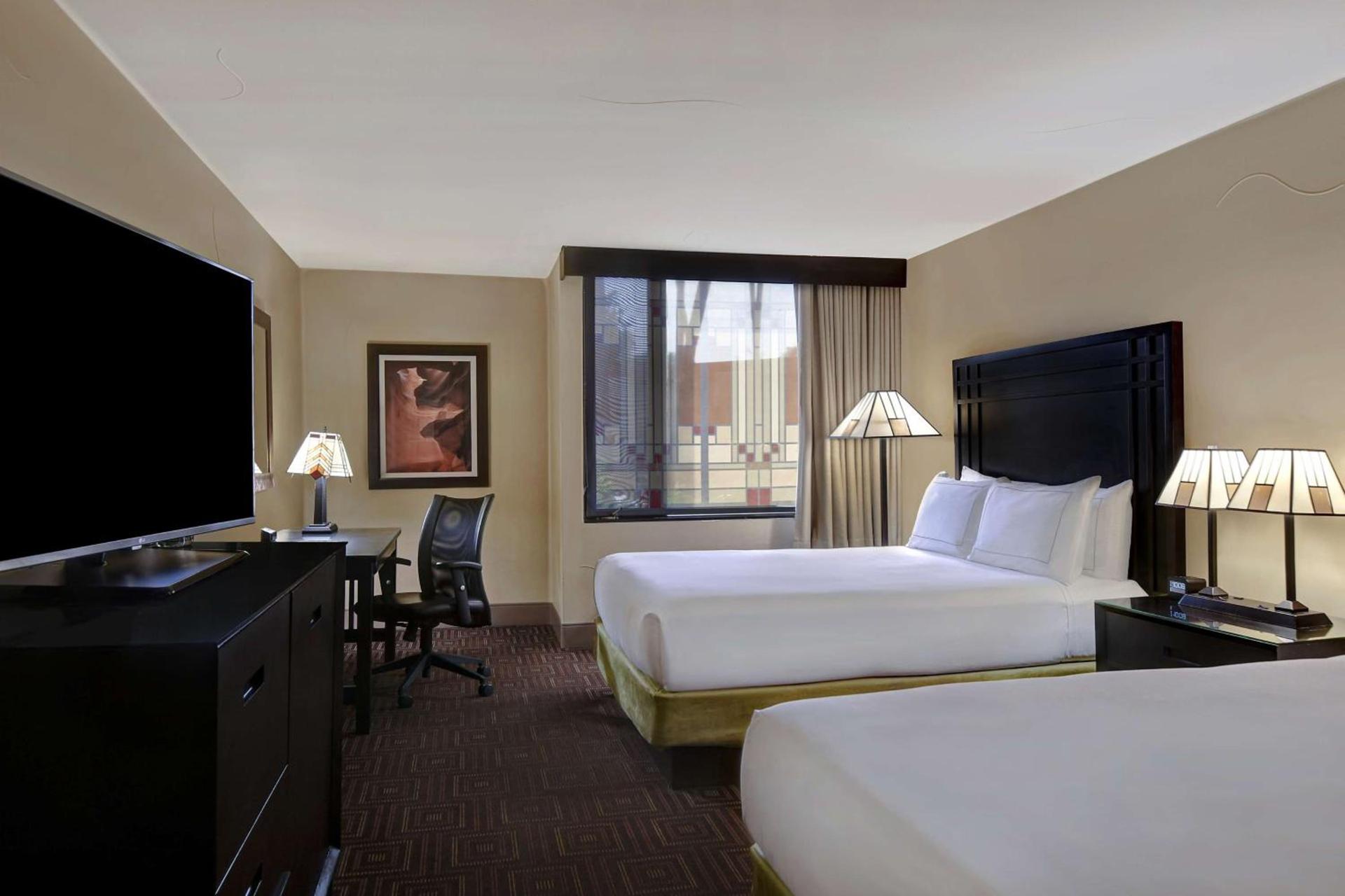 DoubleTree by Hilton Phoenix- Tempe photo 21