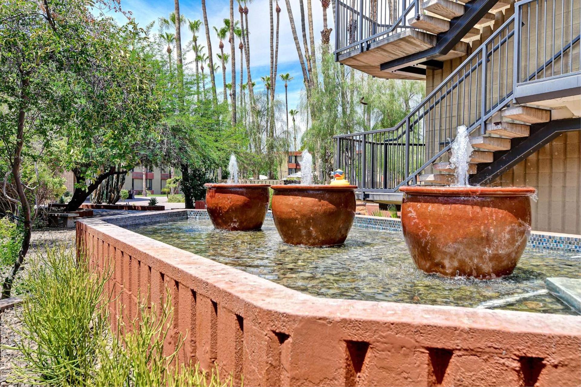 DoubleTree by Hilton Phoenix- Tempe photo 52