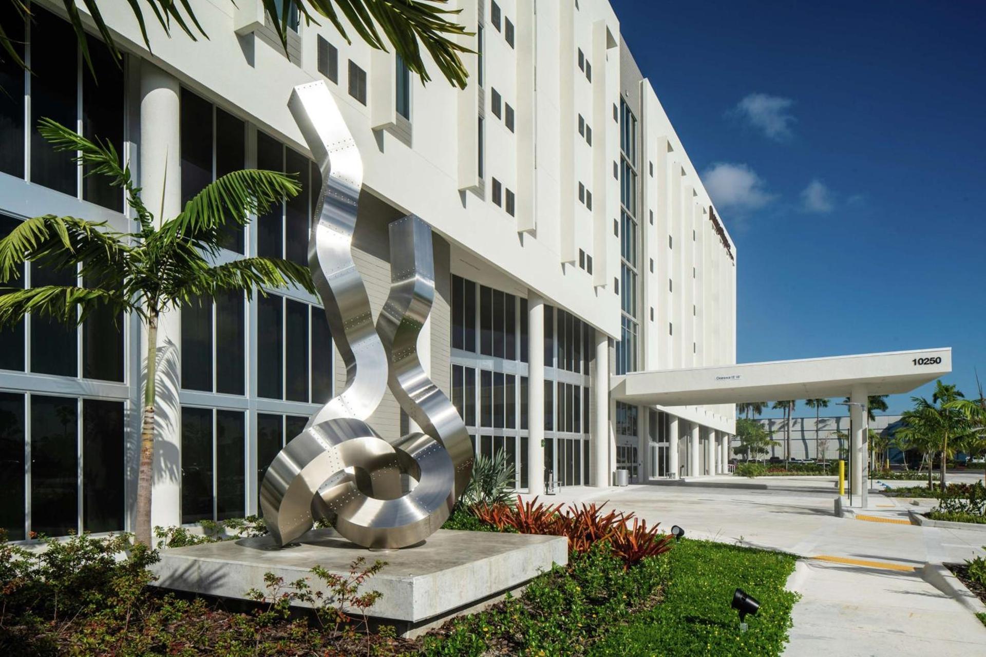 DoubleTree by Hilton Miami Doral photo 4