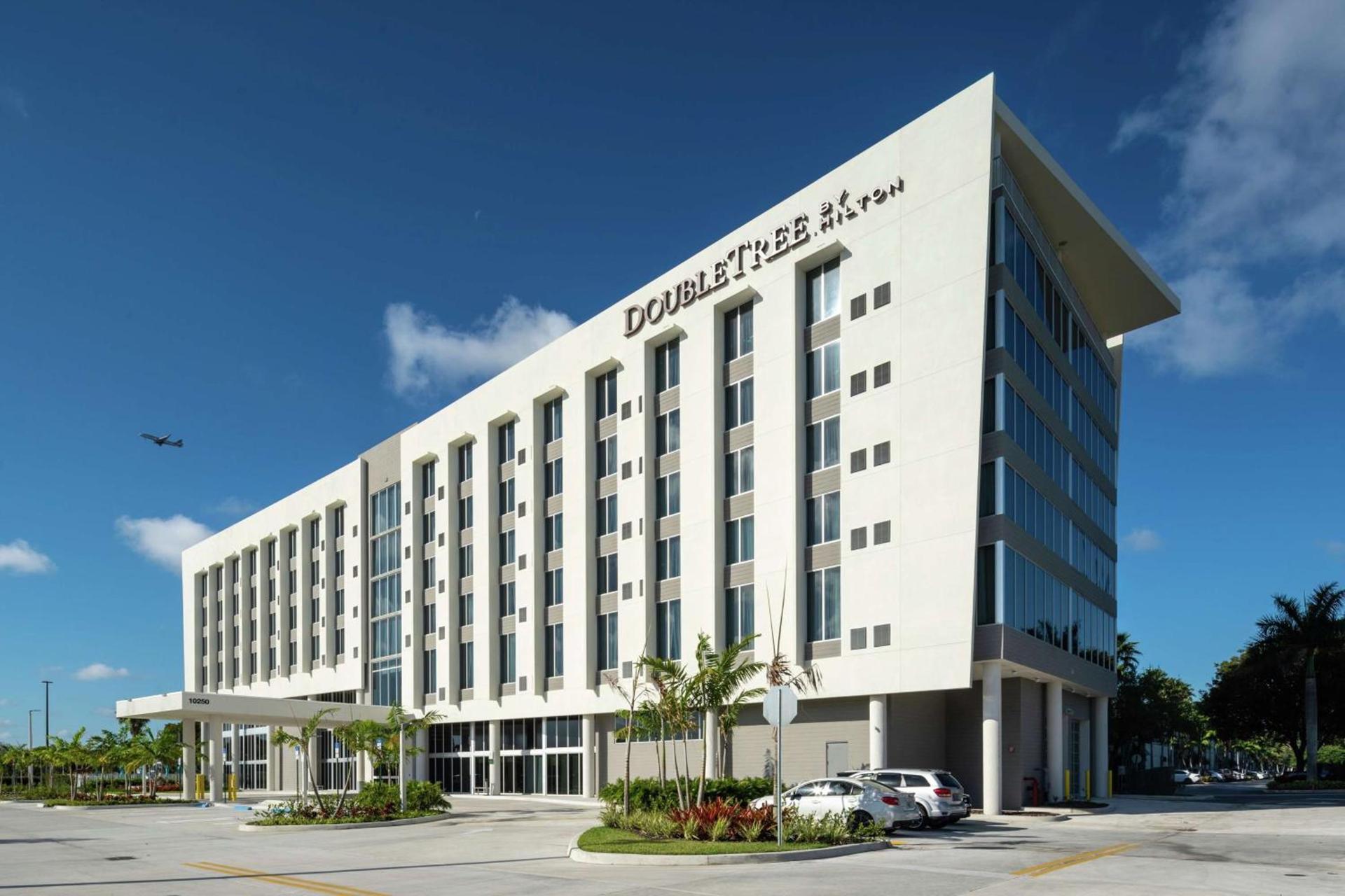 DoubleTree by Hilton Miami Doral photo 6