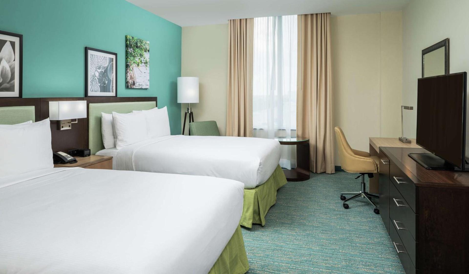 DoubleTree by Hilton Miami Doral photo 29