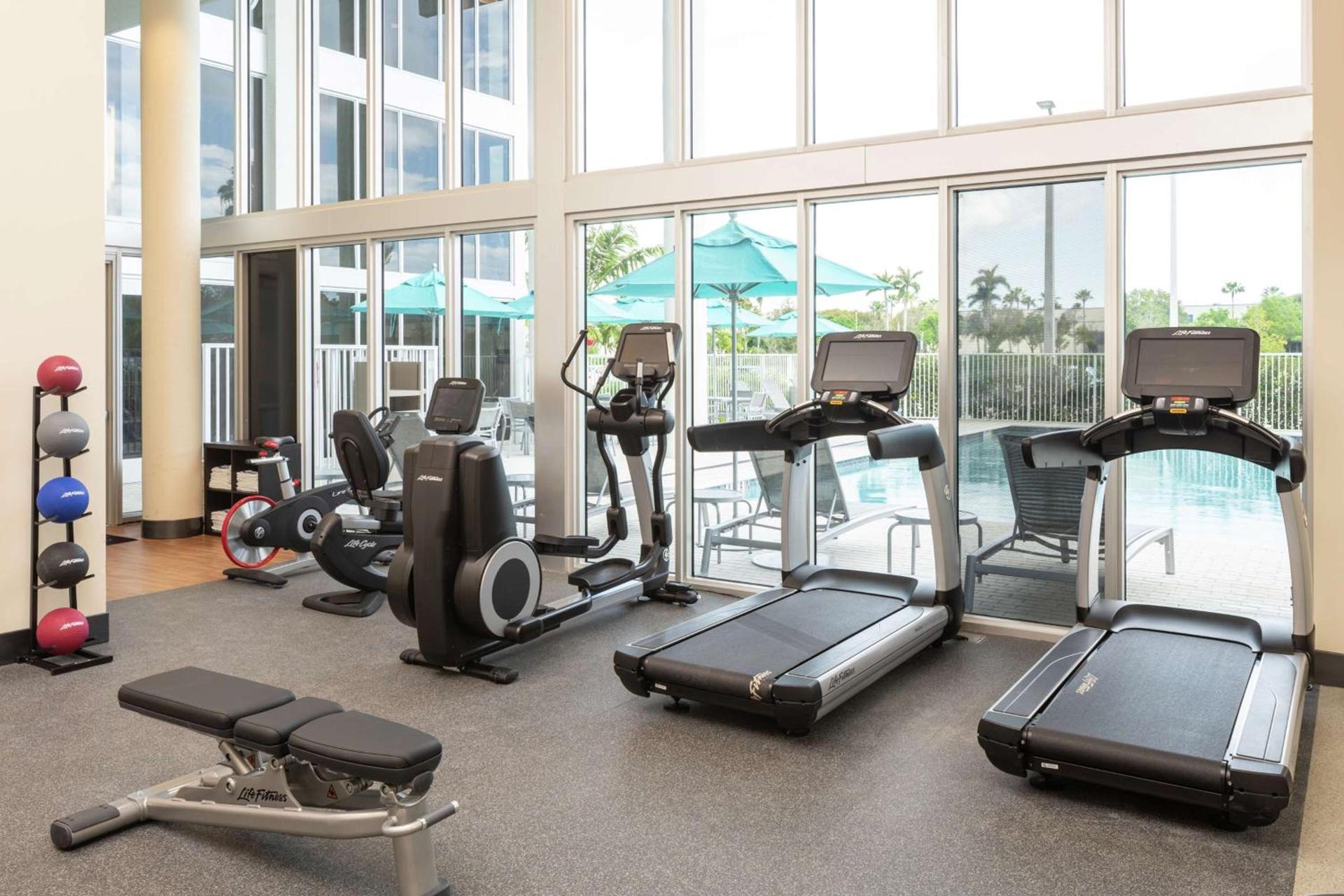 DoubleTree by Hilton Miami Doral photo 17