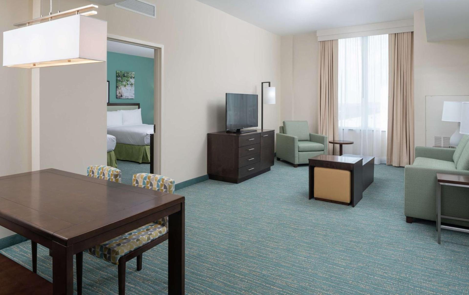 DoubleTree by Hilton Miami Doral photo 24