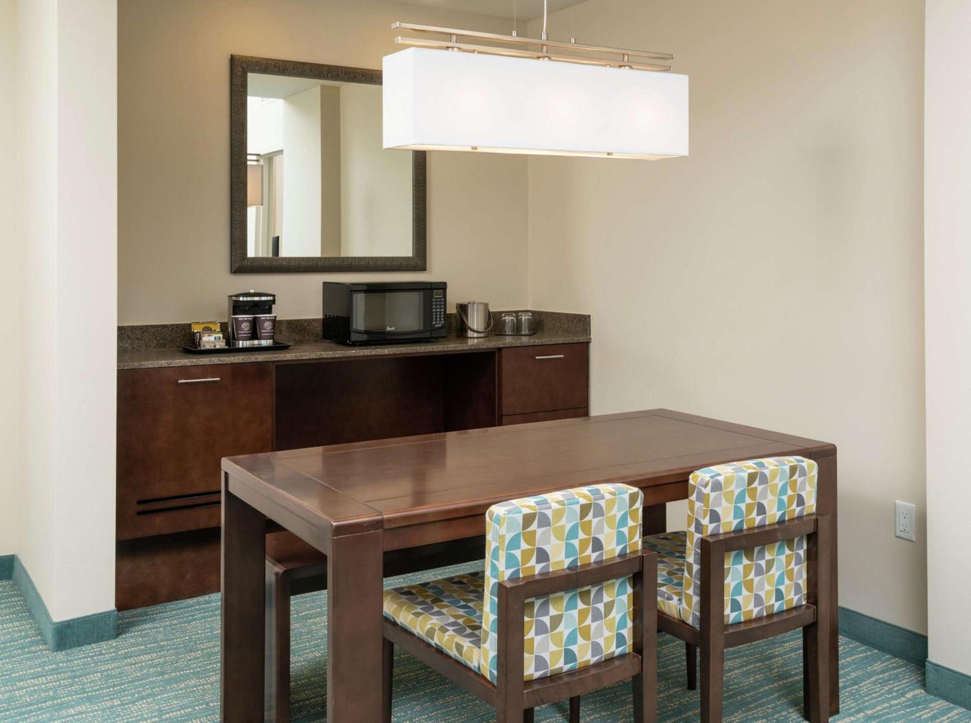 DoubleTree by Hilton Miami Doral photo 26
