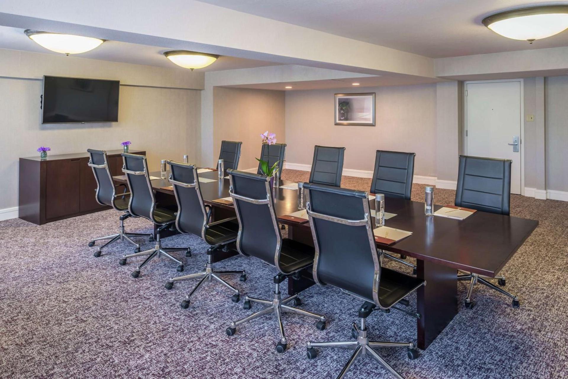 DoubleTree by Hilton Atlanta North Druid Hills/Emory Area photo 29