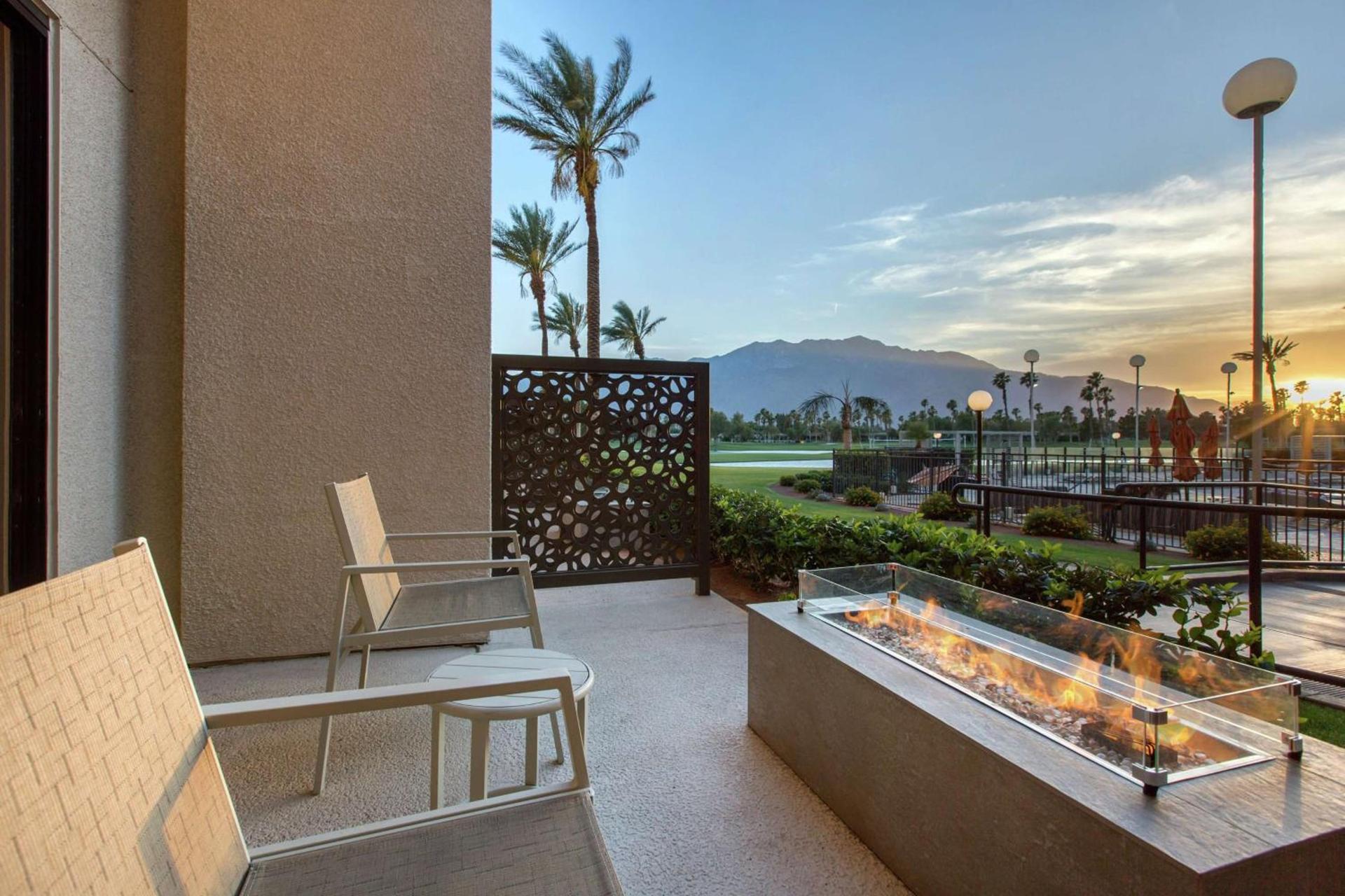DoubleTree by Hilton Golf Resort Palm Springs photo 35