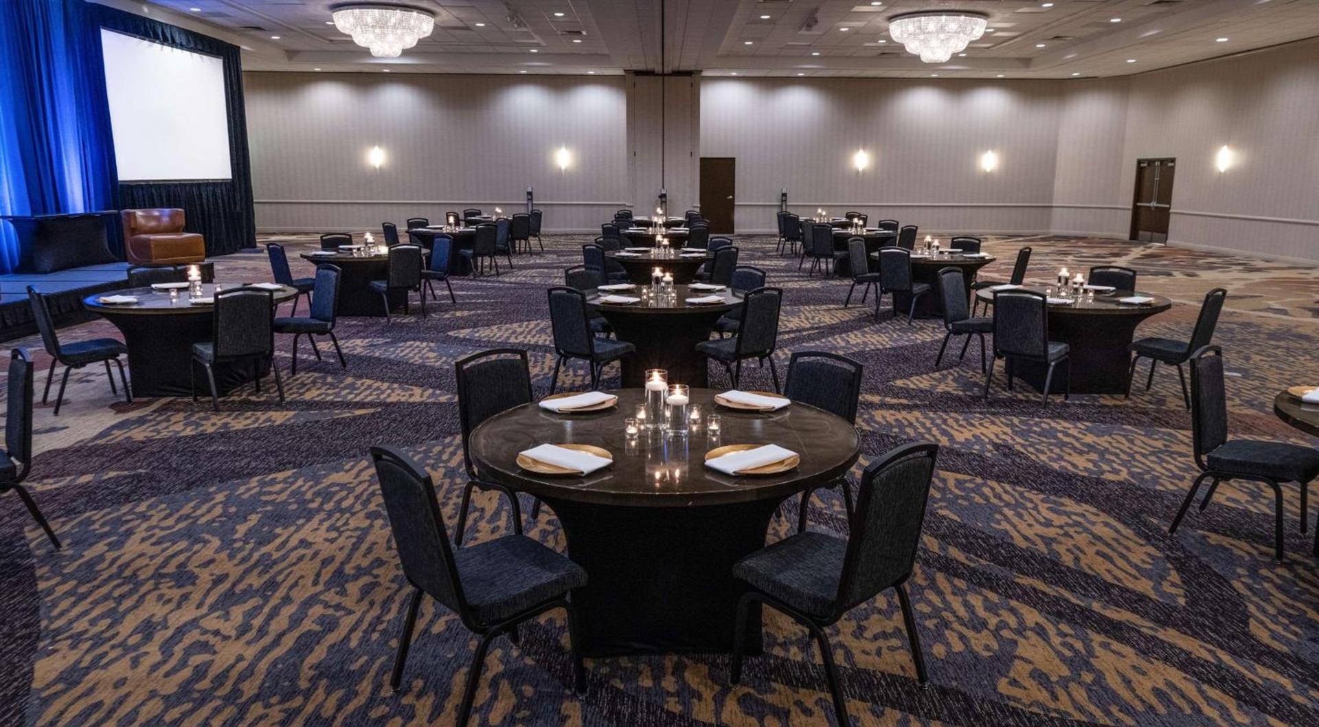 Embassy Suites by Hilton Portland Tigard photo 63