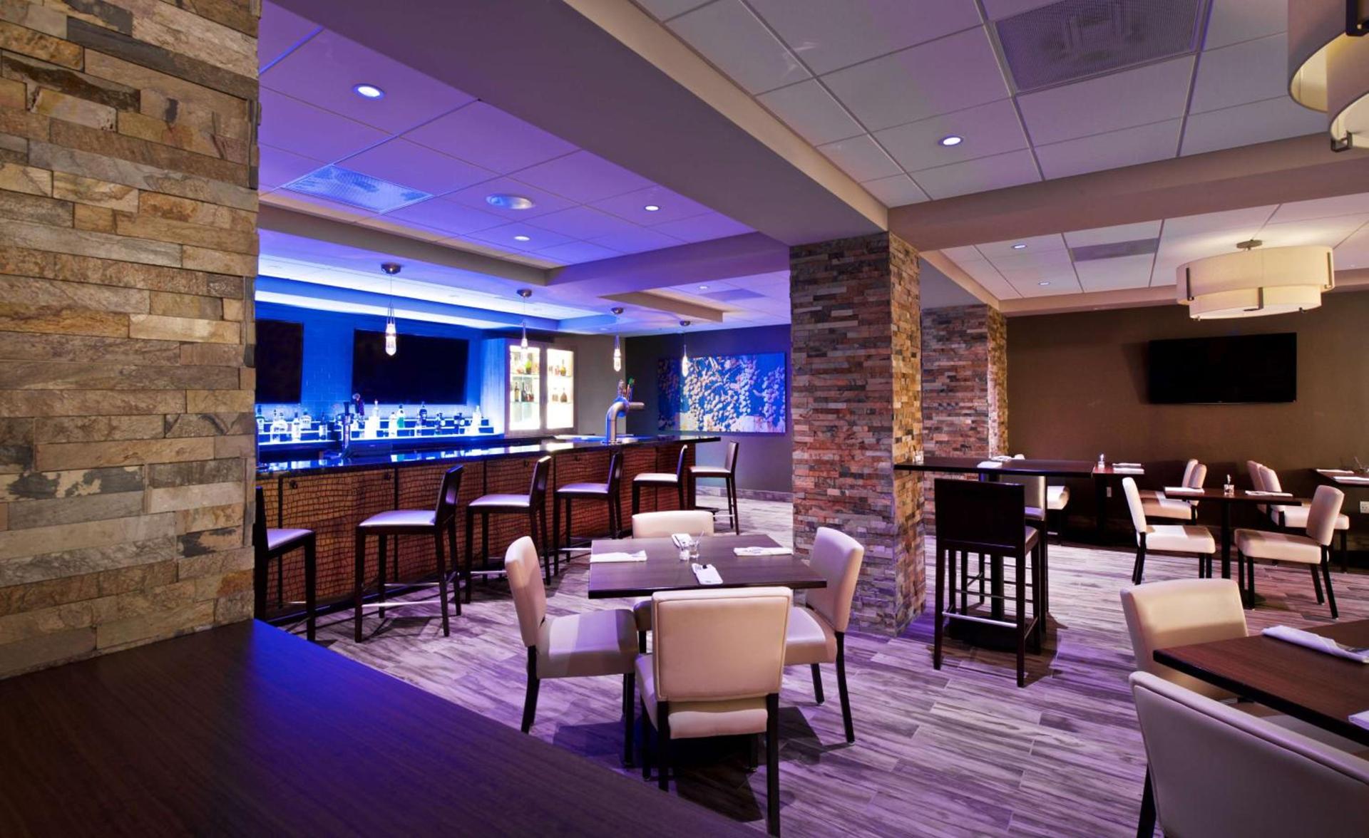 Embassy Suites by Hilton Portland Tigard photo 79