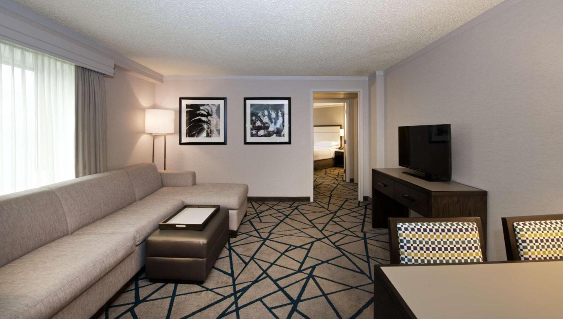 Embassy Suites by Hilton Portland Tigard photo 84