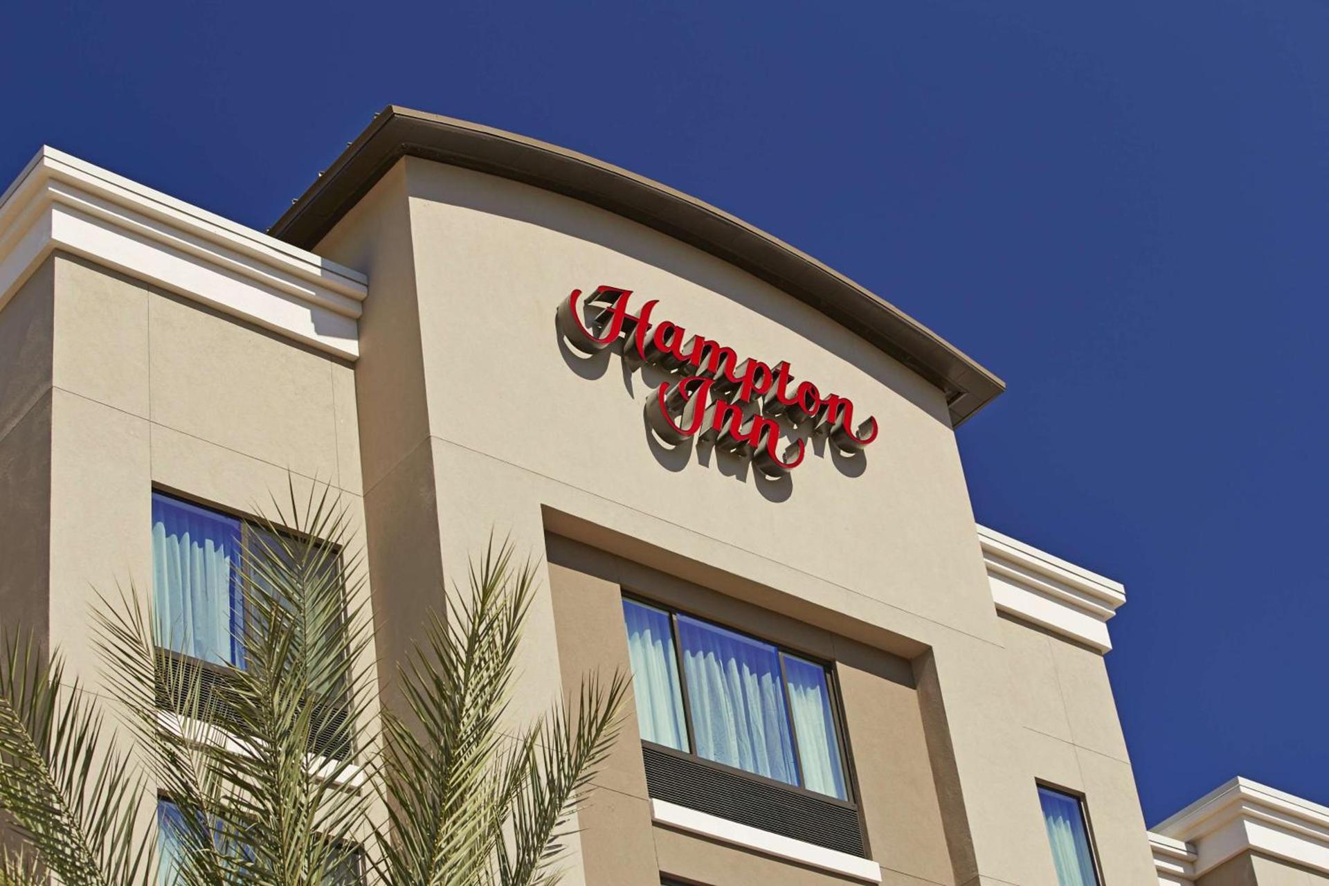 Hampton Inn San Diego Mission Valley photo 2