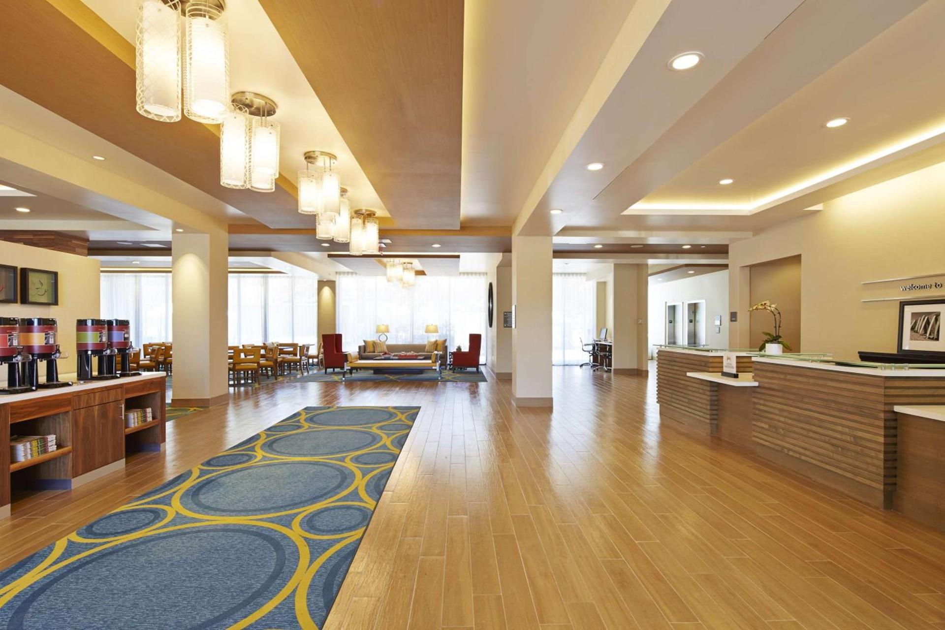 Hampton Inn San Diego Mission Valley photo 6