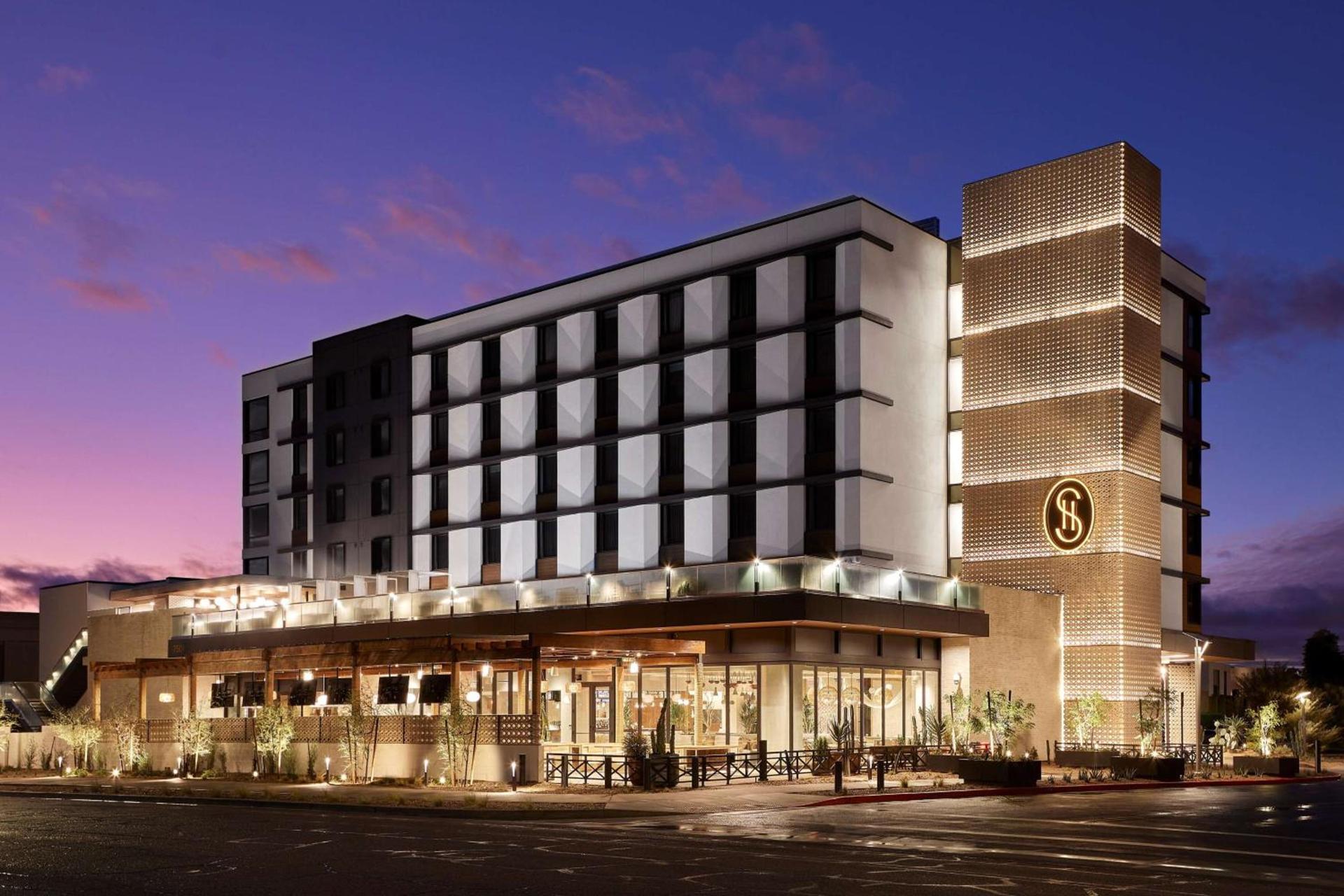 Senna House Hotel Scottsdale, Curio Collection By Hilton photo 1