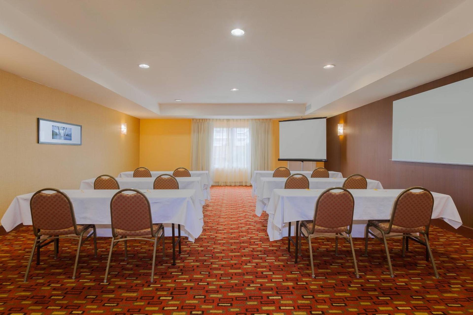 Courtyard by Marriott Corpus Christi photo 25