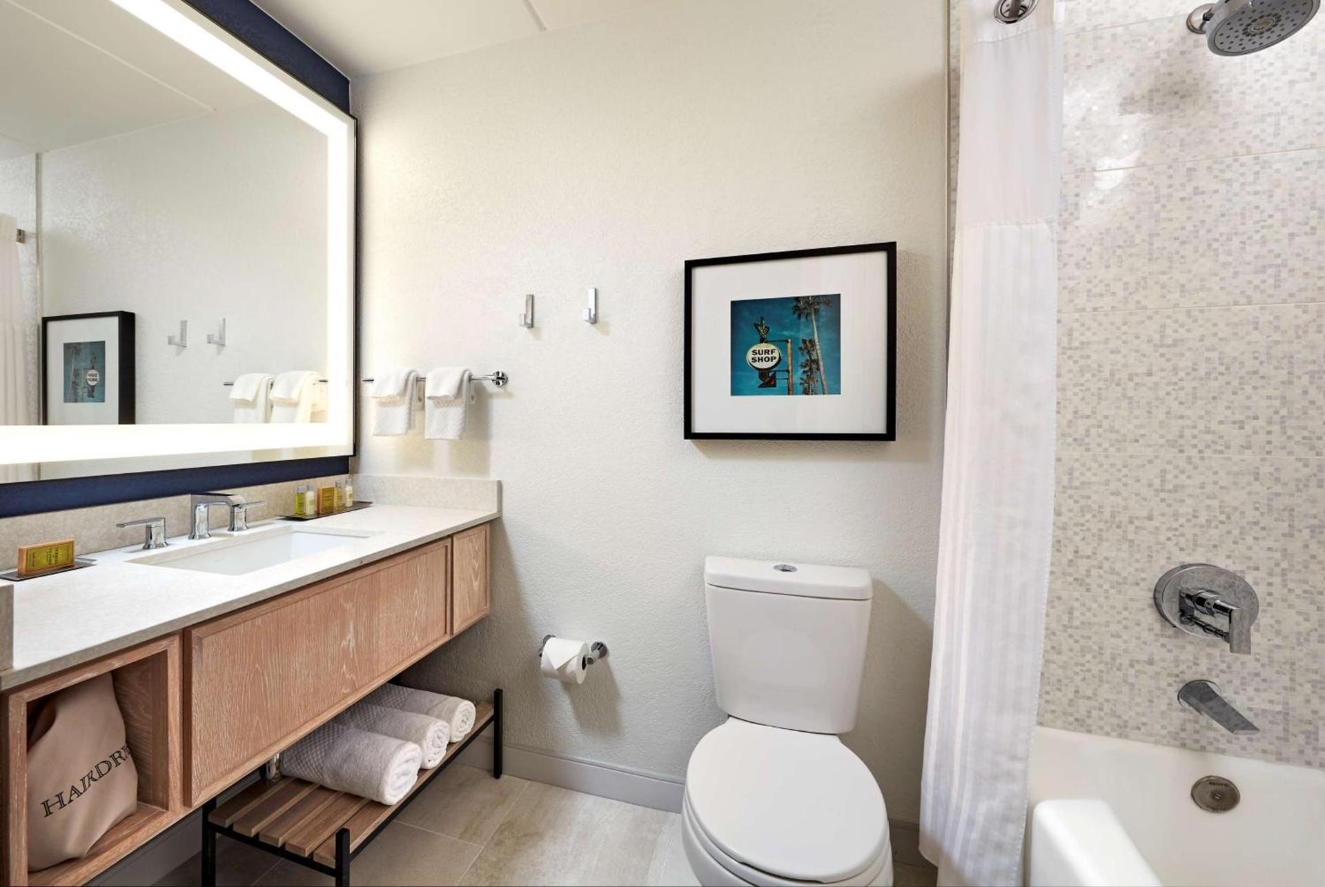 Hotel MDR Marina del Rey- a DoubleTree by Hilton photo 46