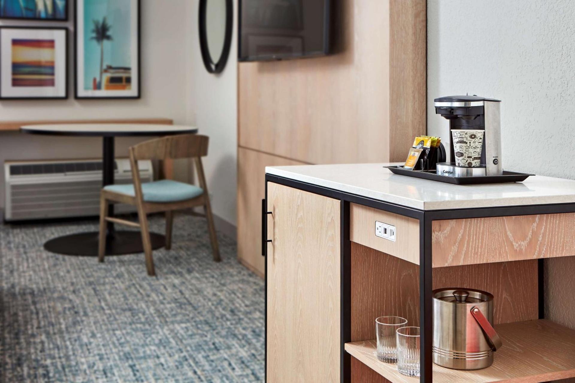 Hotel MDR Marina del Rey- a DoubleTree by Hilton photo 52