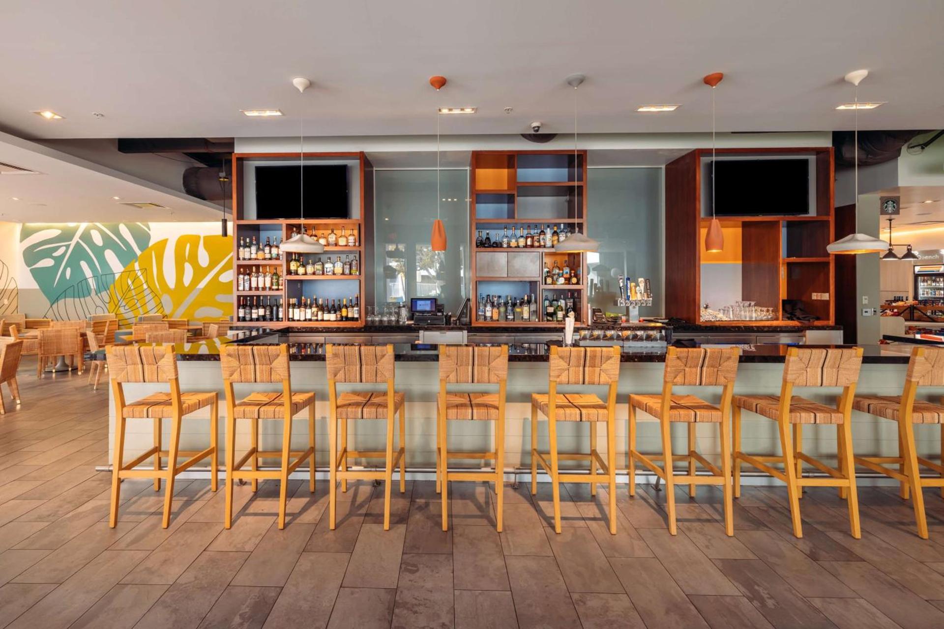Hotel MDR Marina del Rey- a DoubleTree by Hilton photo 4