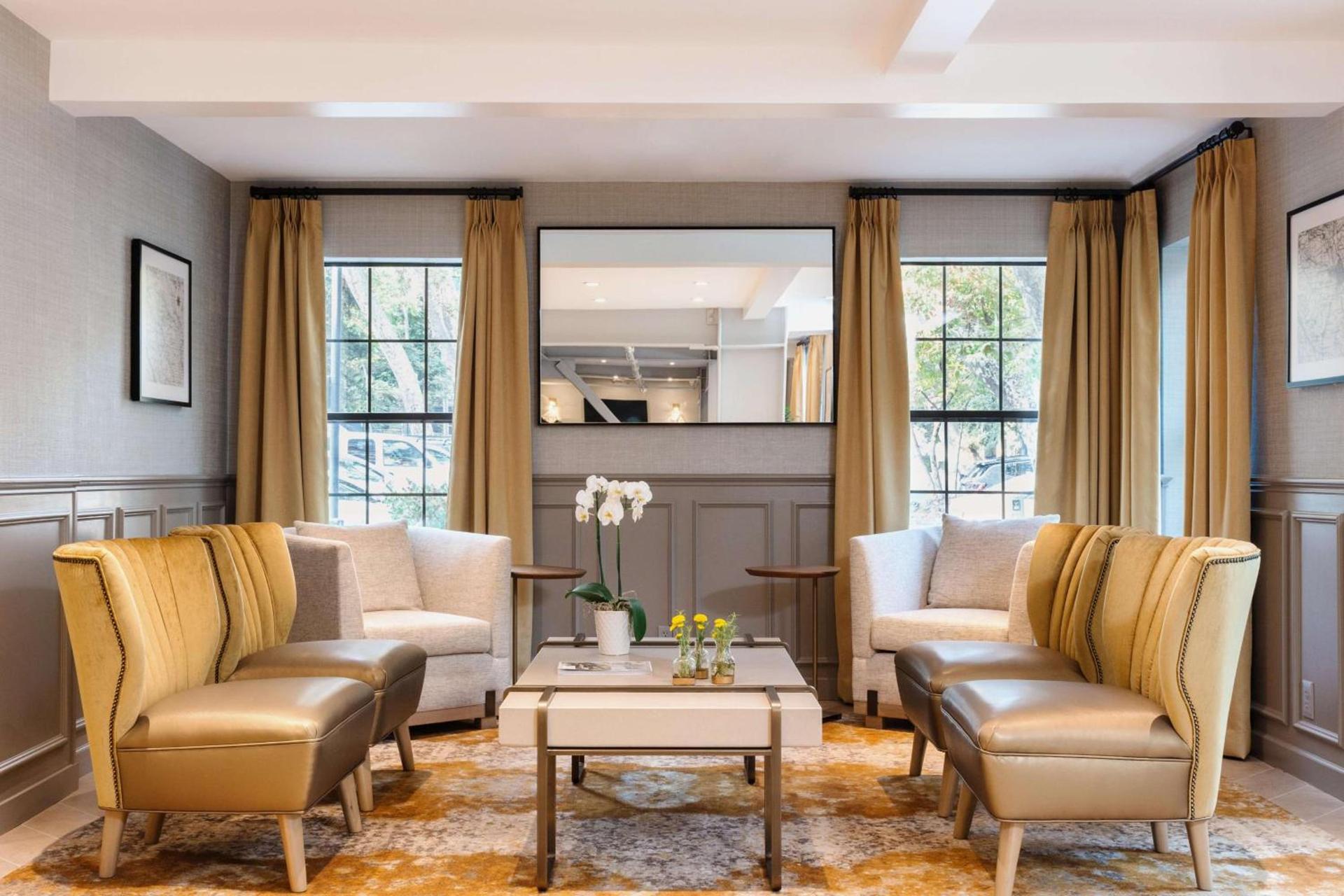 The Inn at Saratoga, Tapestry Collection by Hilton photo 11