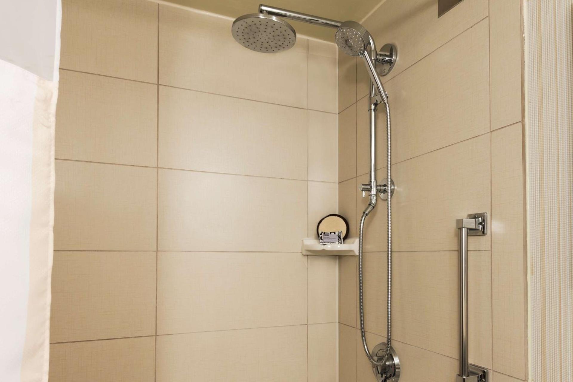 Hilton Garden Inn Atlanta North/Alpharetta photo 24