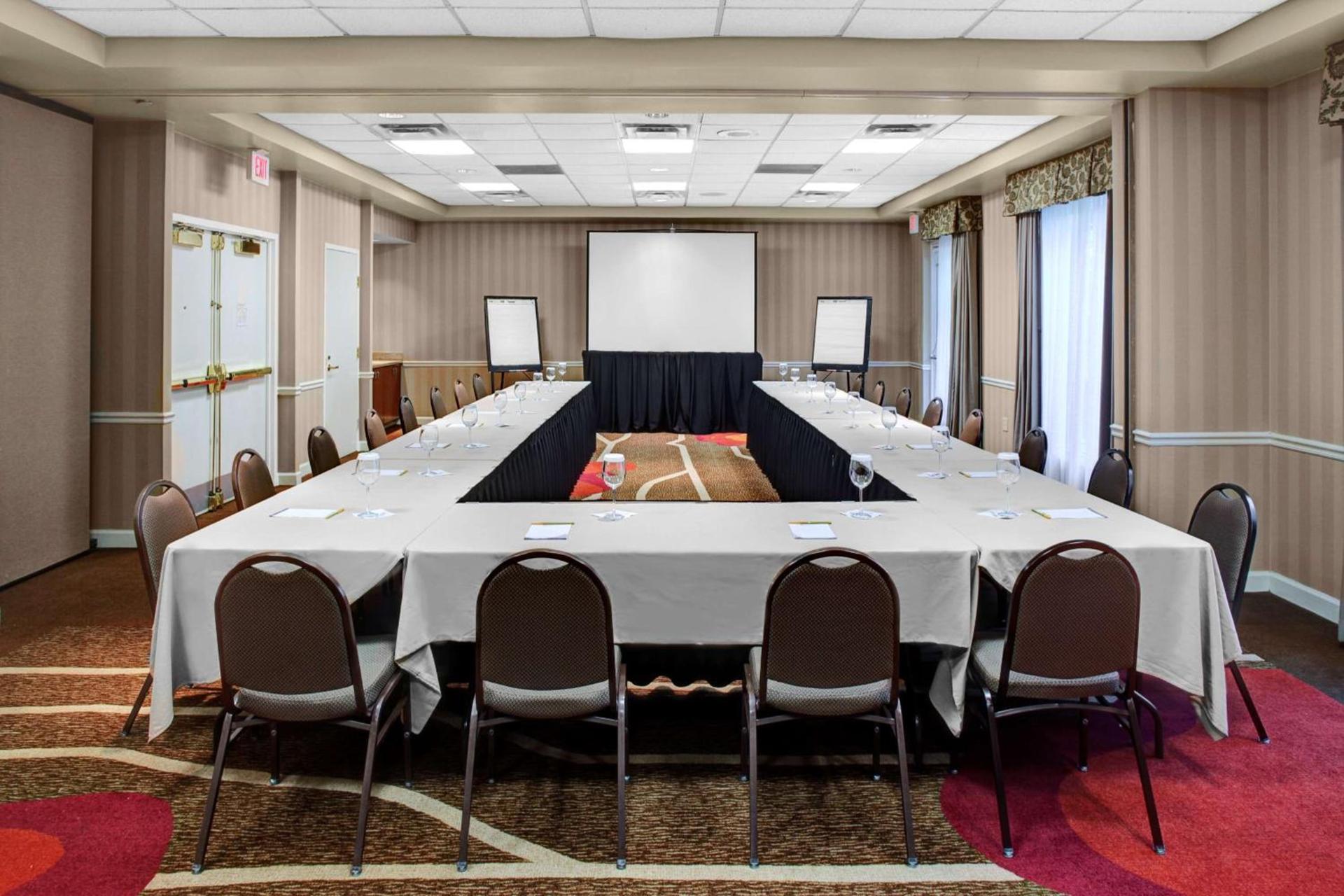 Hilton Garden Inn Atlanta North/Alpharetta photo 42