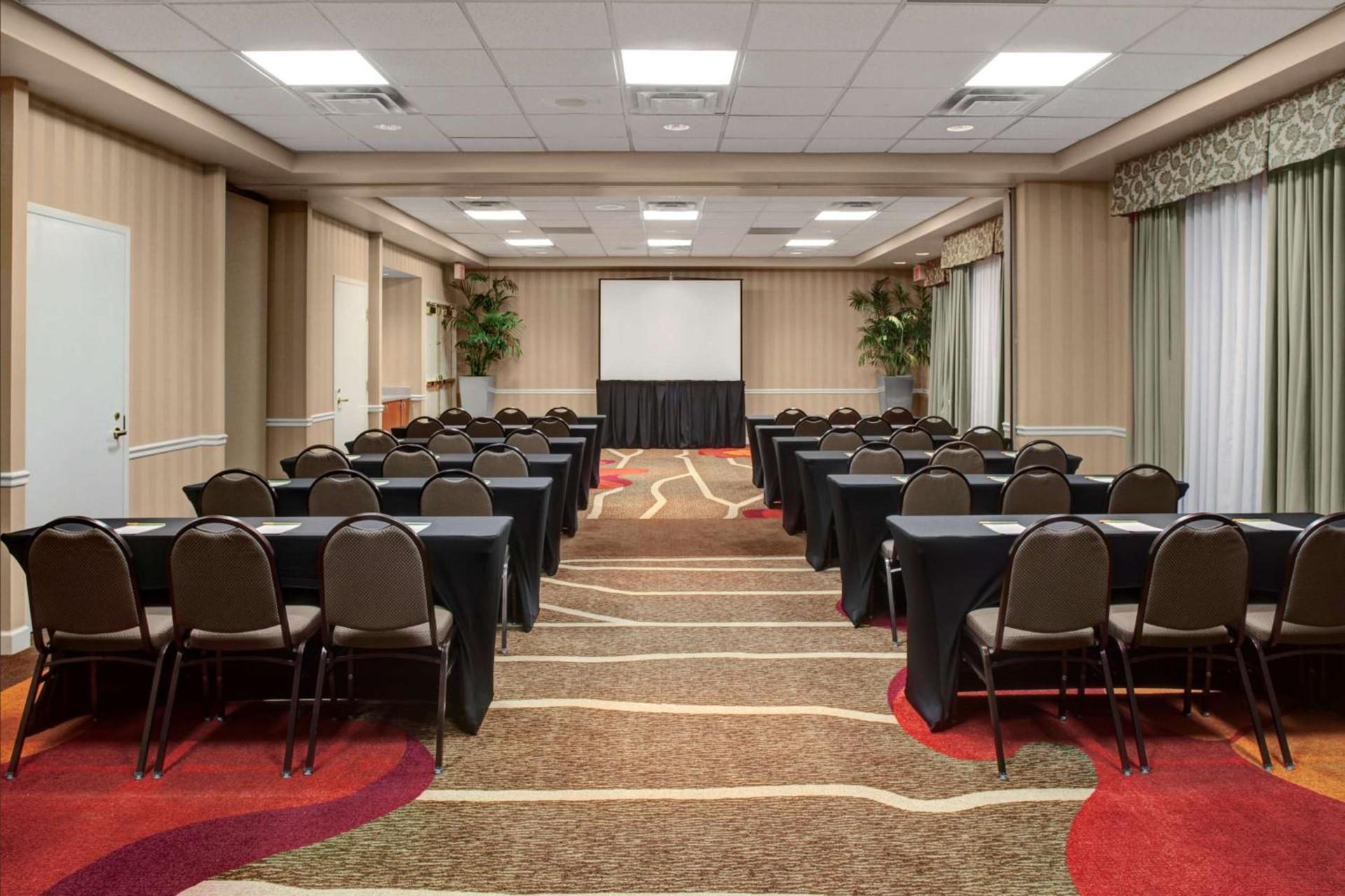 Hilton Garden Inn Atlanta North/Alpharetta photo 45