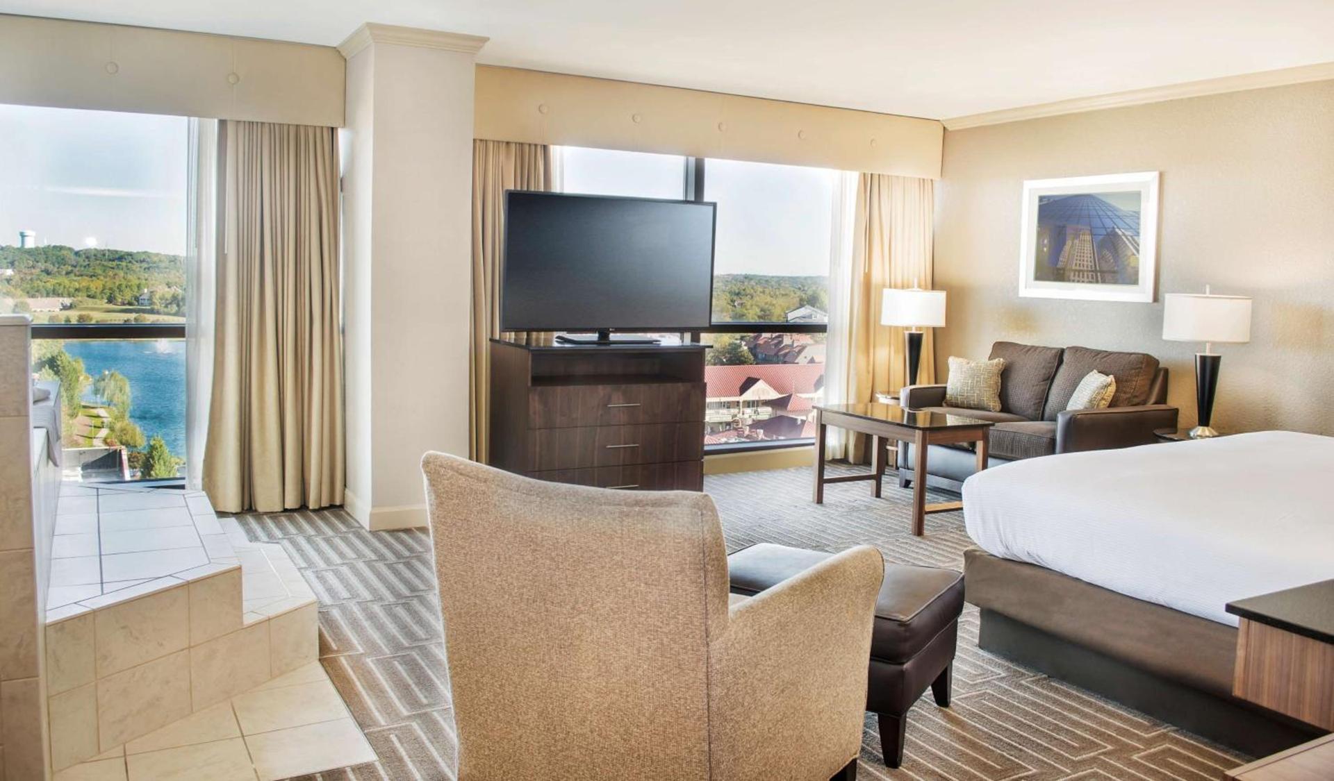 Hilton Charlotte University Place photo 25