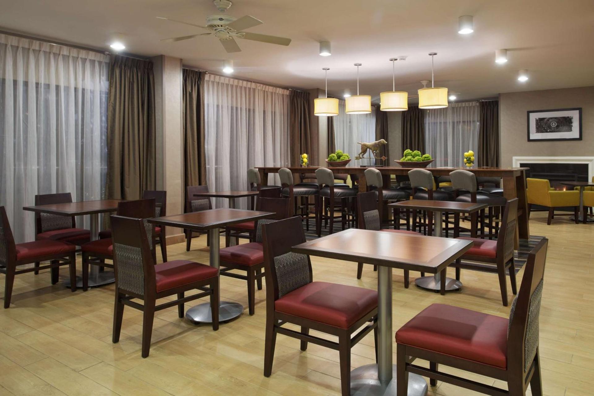 Hampton Inn Charlotte University Place photo 5