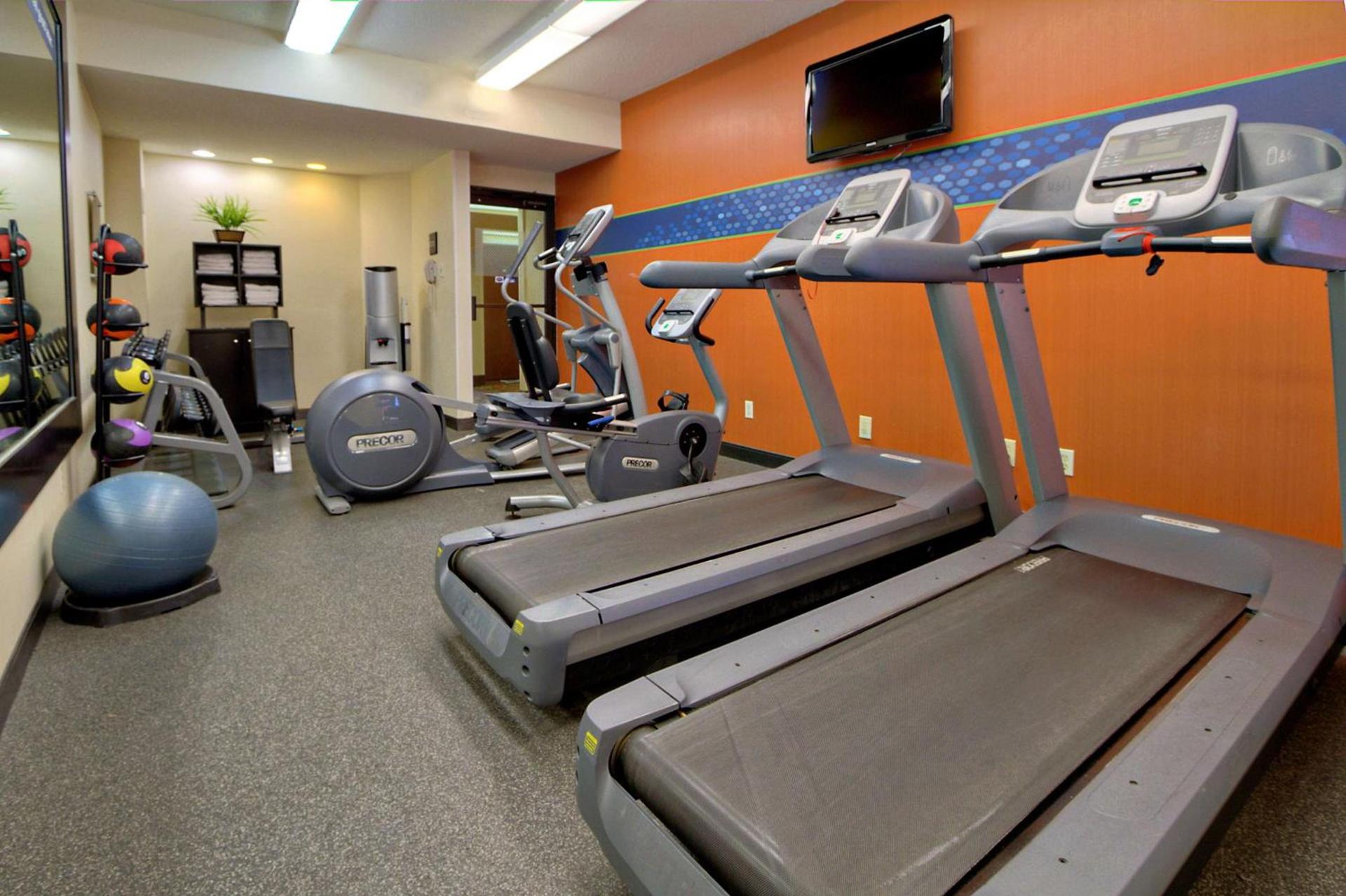 Hampton Inn Charlotte University Place photo 11