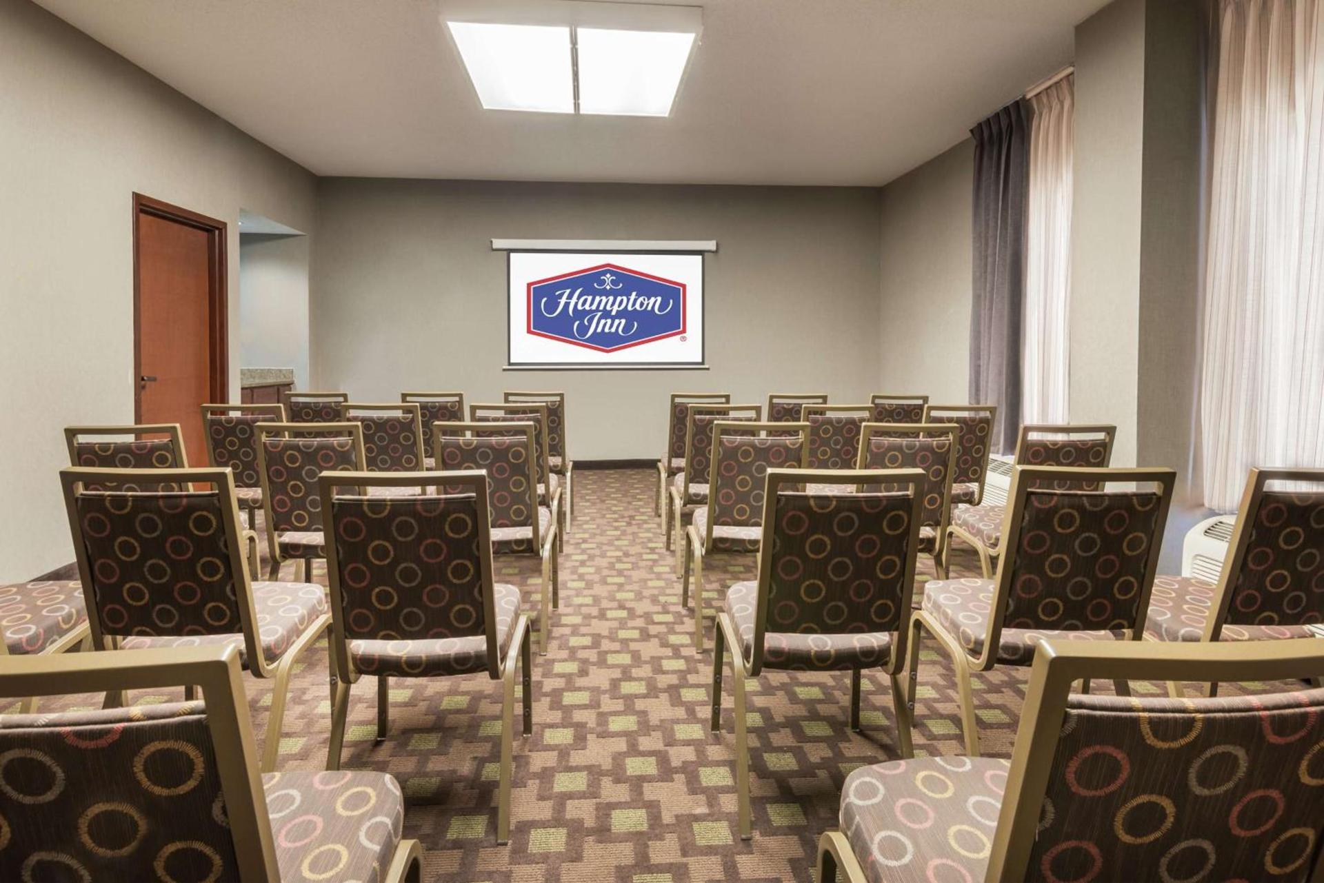 Hampton Inn Charlotte University Place photo 19