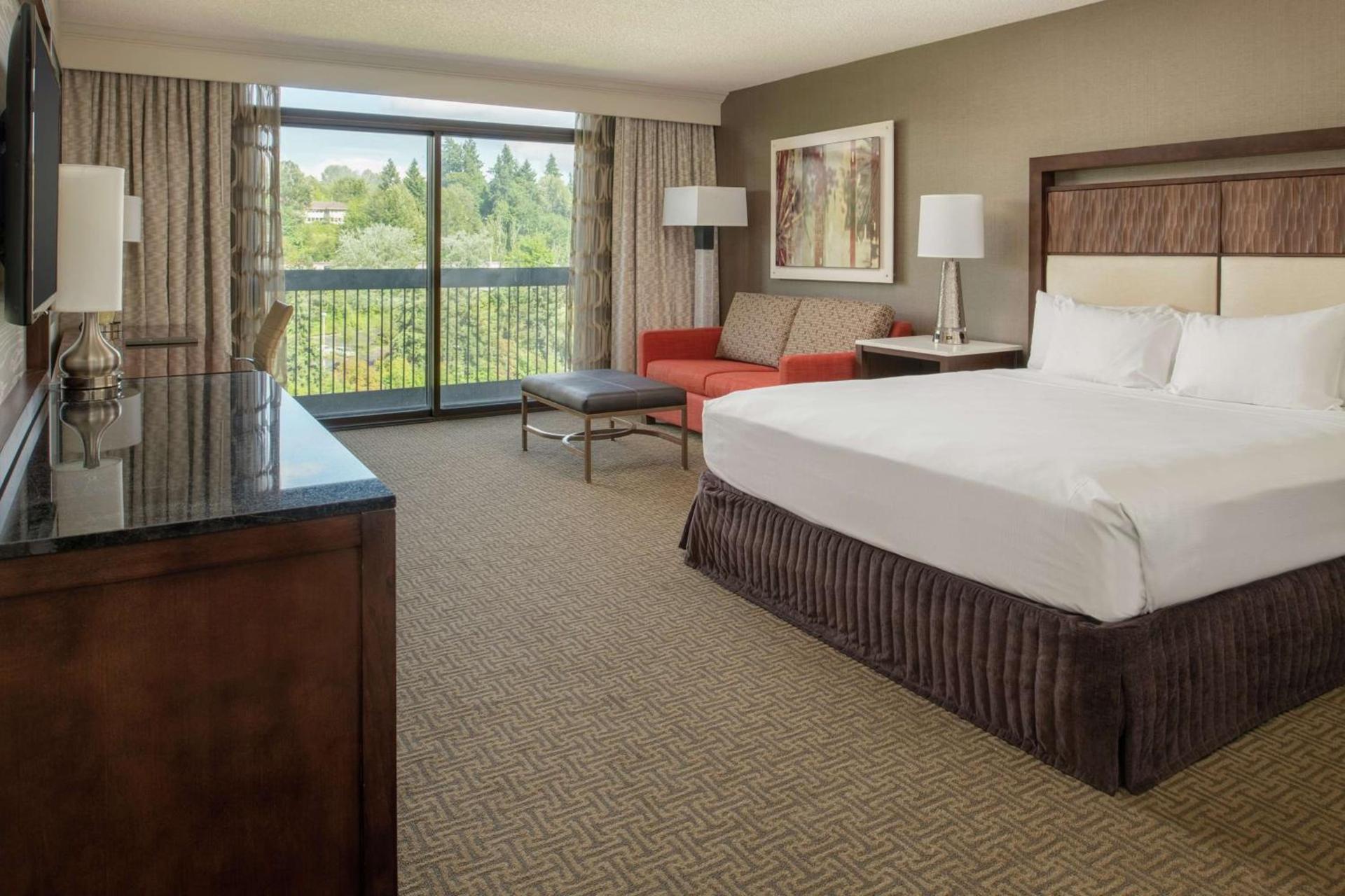 Hilton Bellevue photo 31