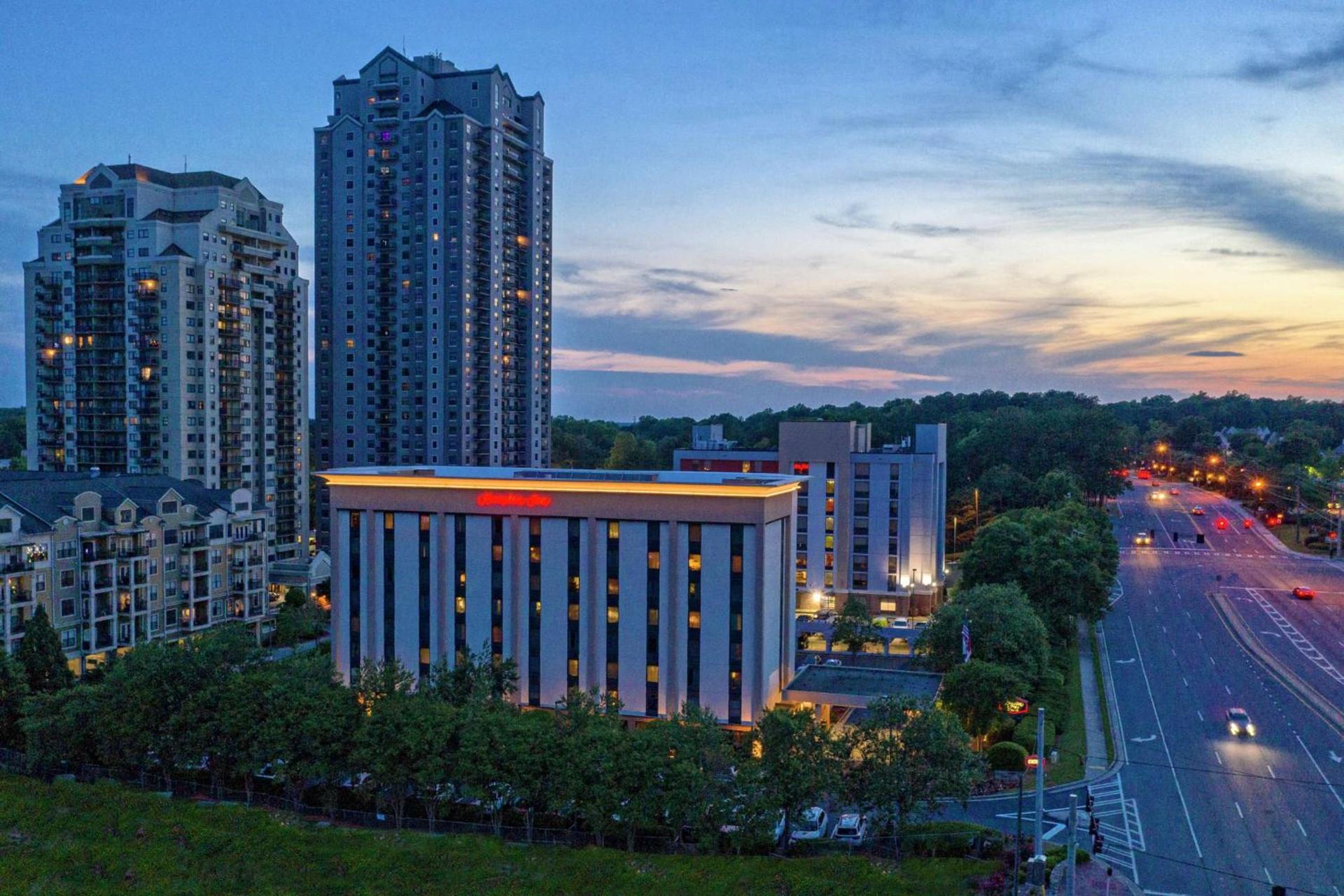 Hampton Inn Atlanta Perimeter Center photo 3