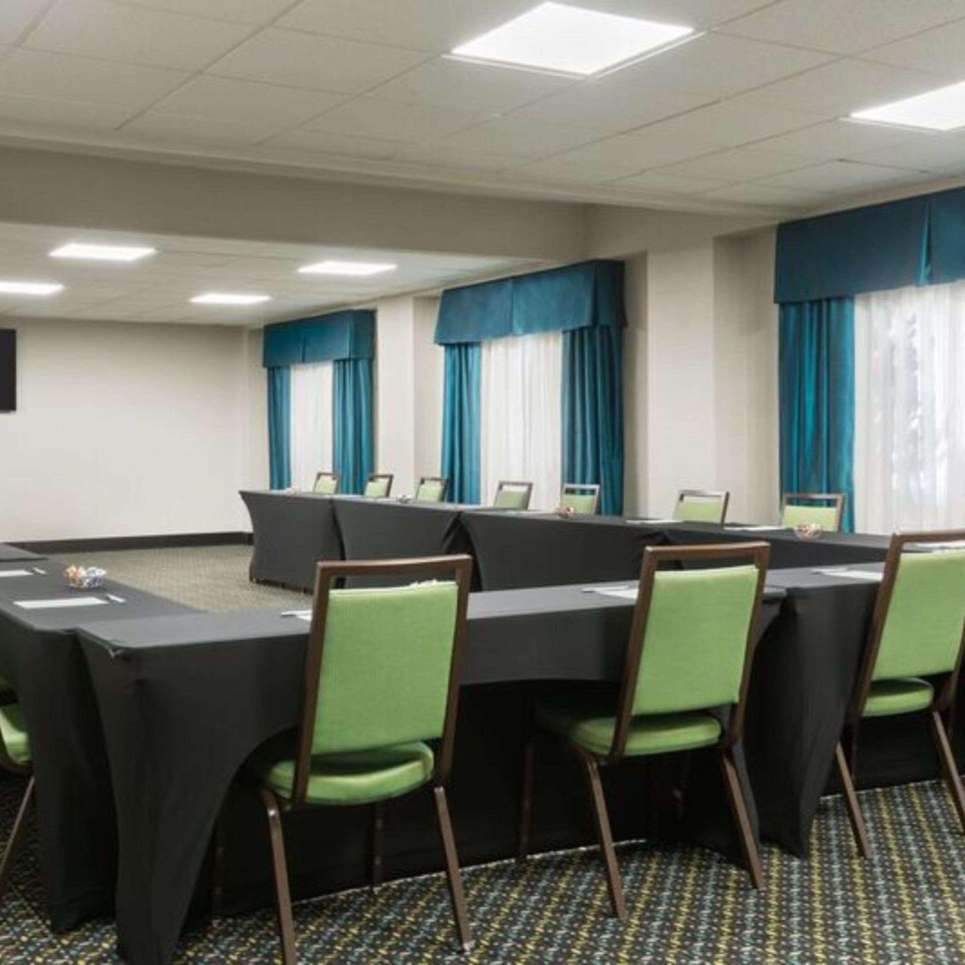 Hampton Inn Atlanta Perimeter Center photo 22